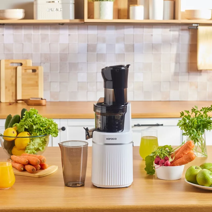 عصارهگیر کاراجا مدل Slow Juicer