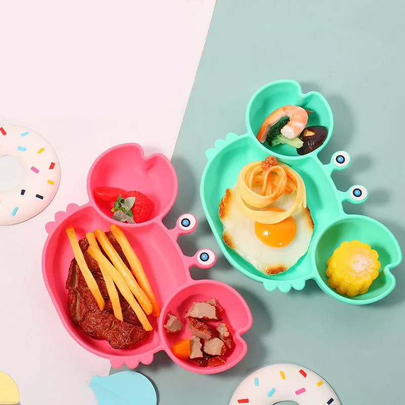 سرویس غذا خوری 8 پارچه کودک هاگی باگی مدل سیلیکونی