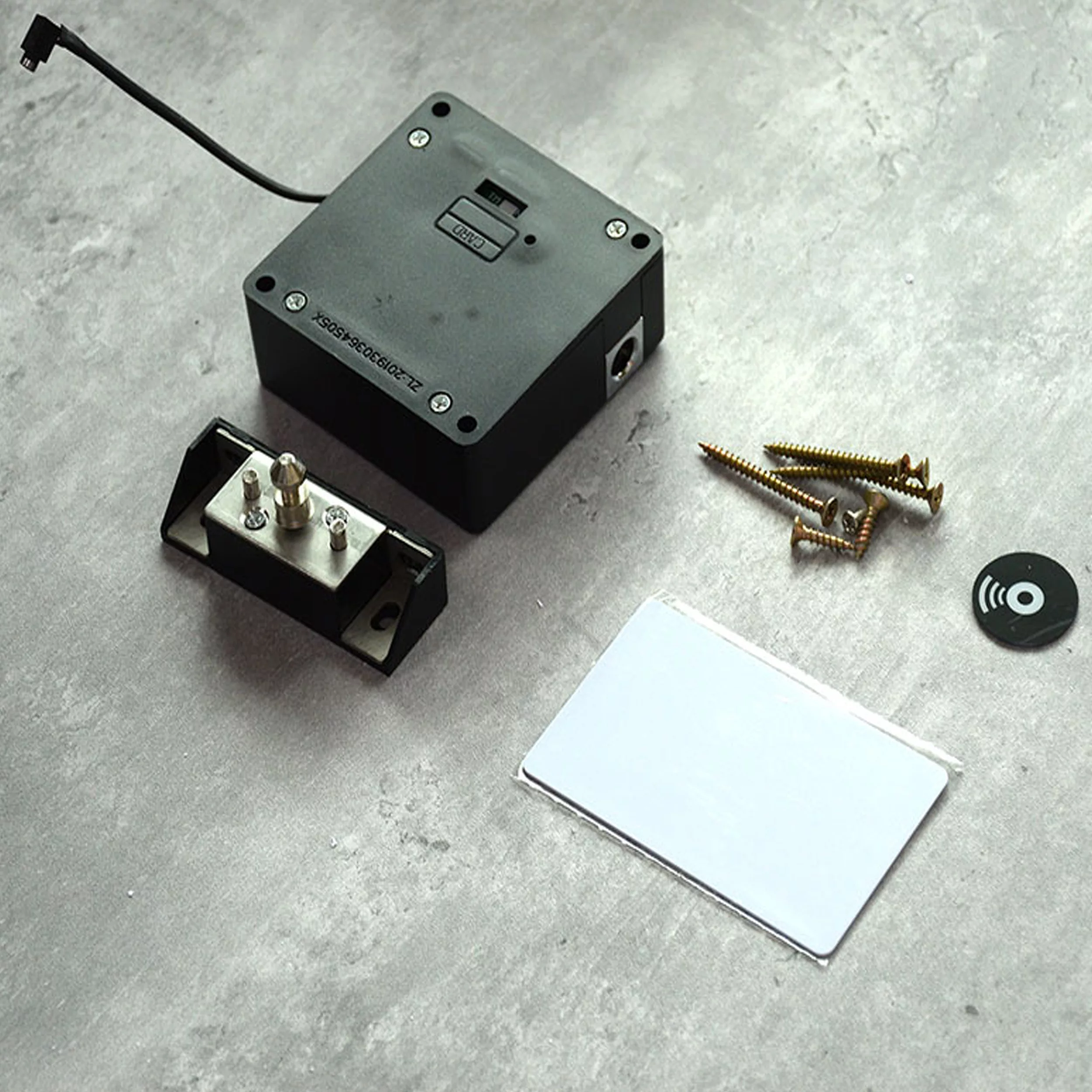 قفل مخفی هوشمند مدل AKOLOCK7530