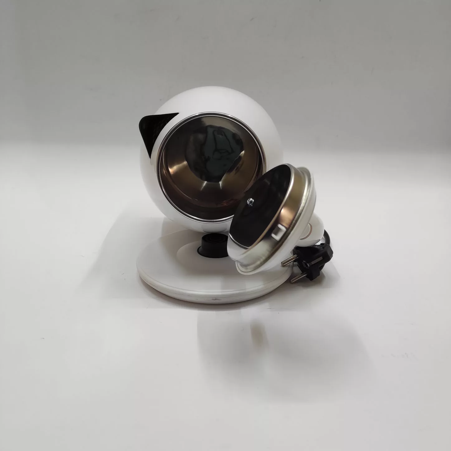 کتری برقی سارینا مدل SA-105
