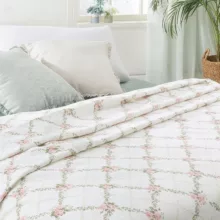 روتختی دو نفره انگلیش هوم مدل Rose Chain سایز 220x200 سانتیمتر