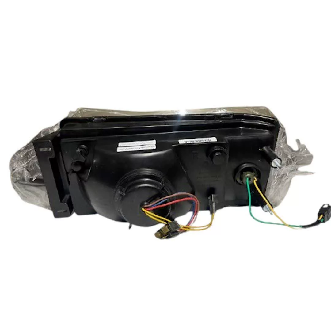 چراغ جلو پیکان راست مدل پرتو پارس کد120 مناسب برای پیکان