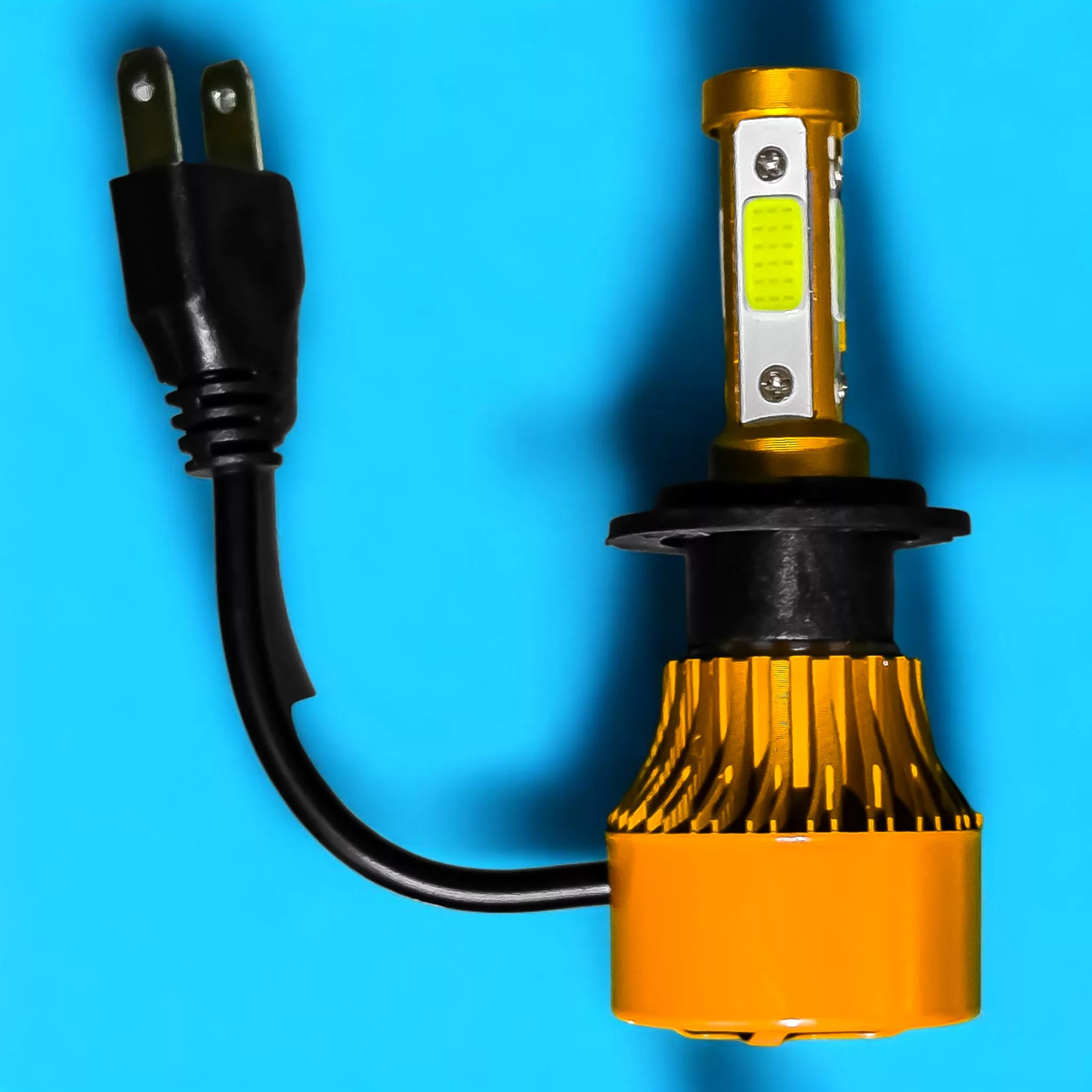 هدلایت نور پایین چراغ جلو تک حالته بست یدک مدل یخی پایه H7 مناسب برای پراید 132 و 111 بسته 2 عددی