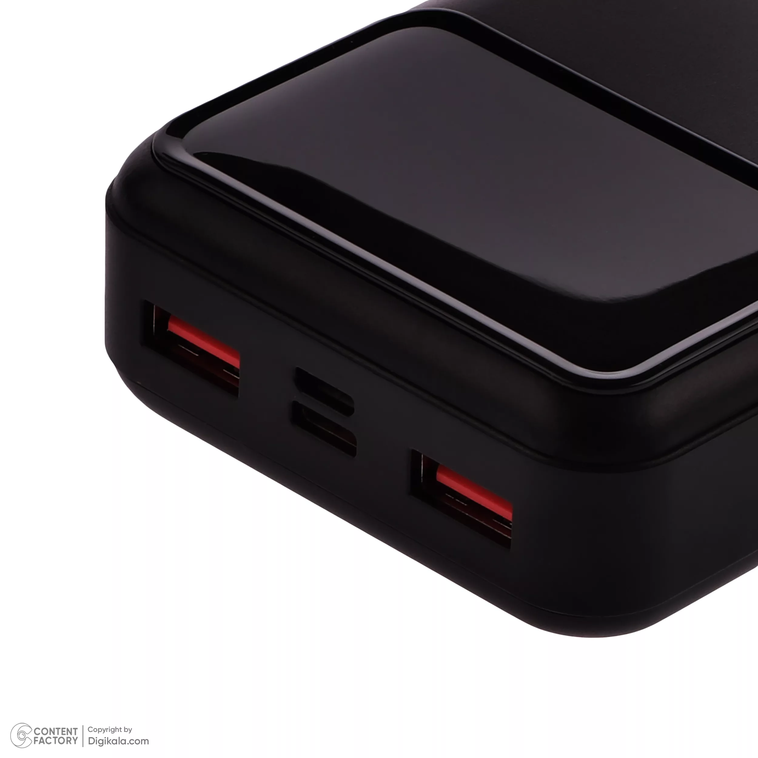 پاوربانک ایکس انرژی مدل X-820 22.5W ظرفیت 20000 میلی آمپر ساعت