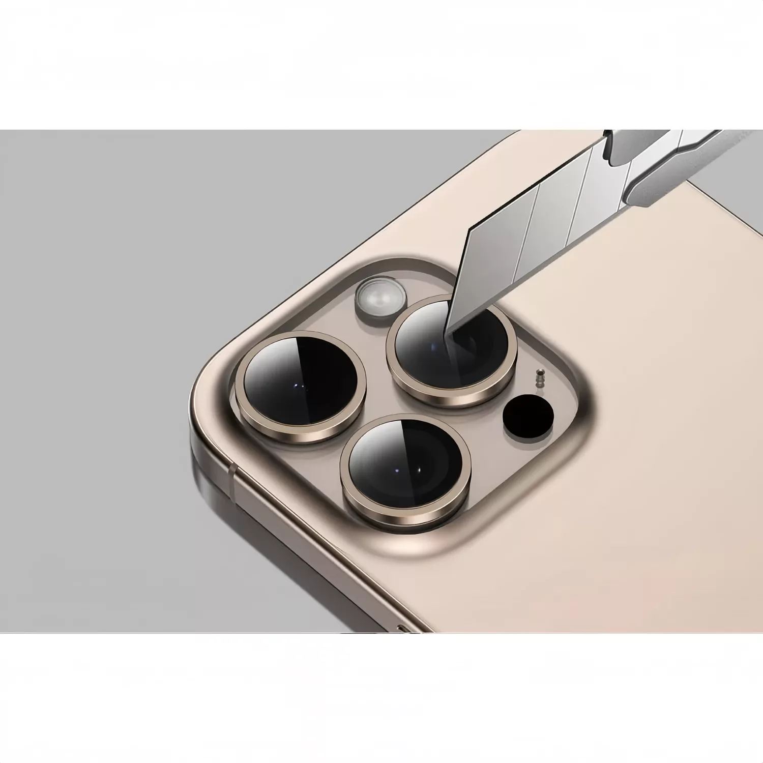 محافظ لنز دوربین گرین لاین مدل Classic مناسب برای گوشی موبایل اپل iPhone 16 Pro / 16 ProMax
