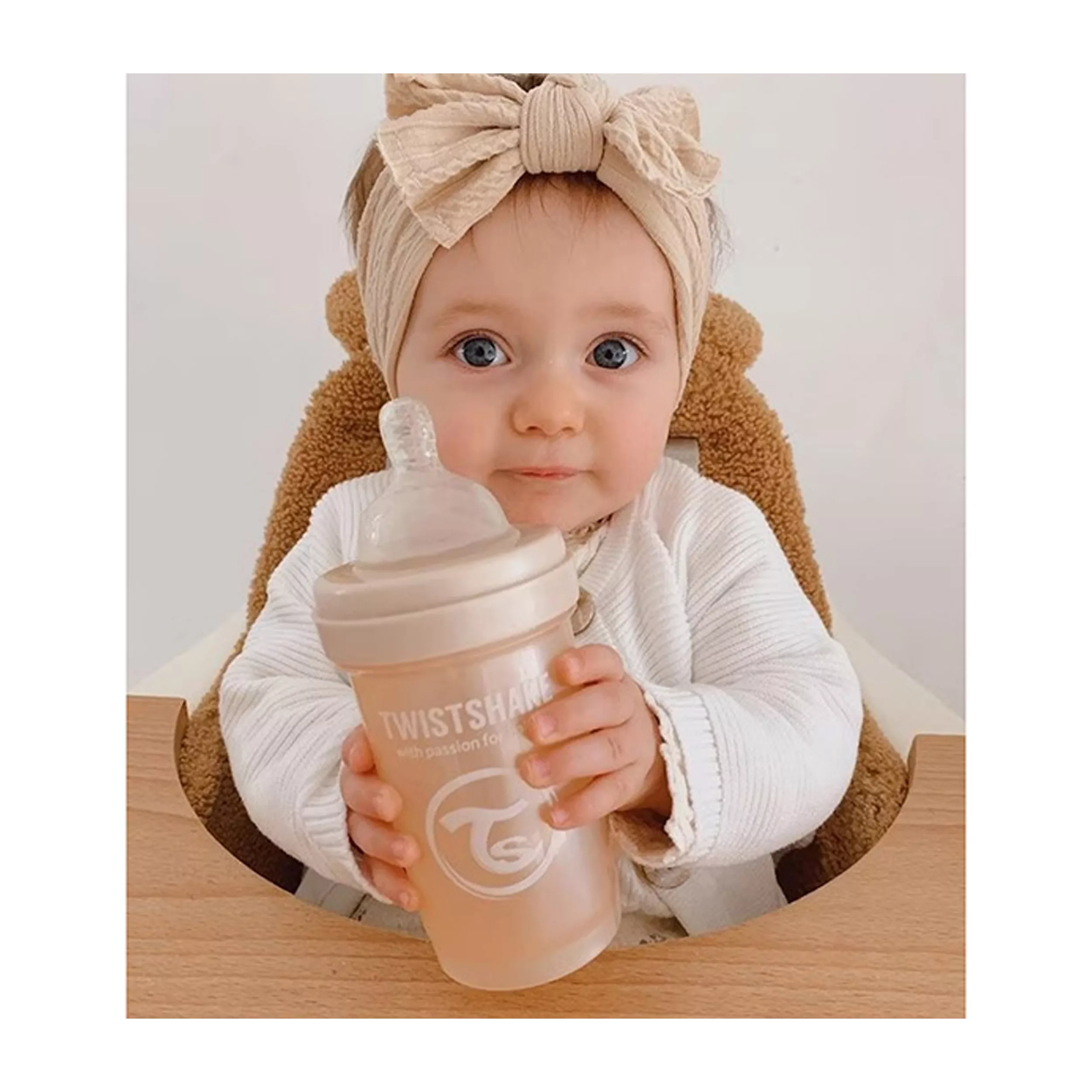 شیشه شیر تویست شیک مدل Ts123787 گنجایش 180 میلی لیتر