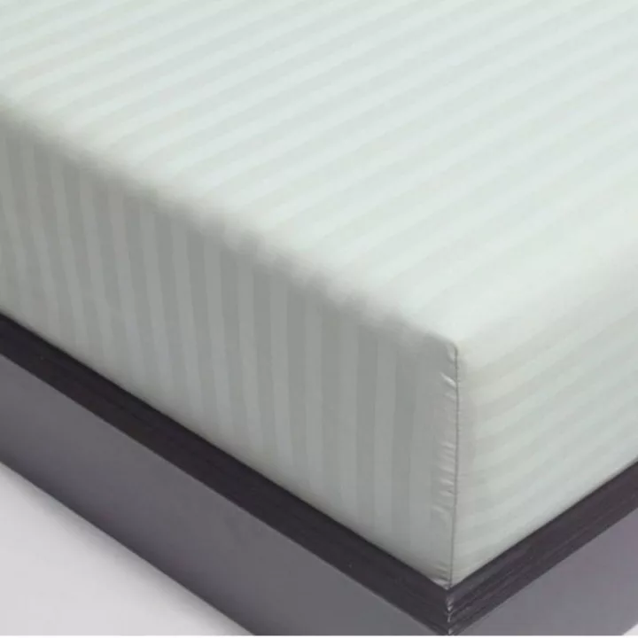 ملحفه مدل کشدوز هتلی دو نفره سایز 200×160 سانتی متر