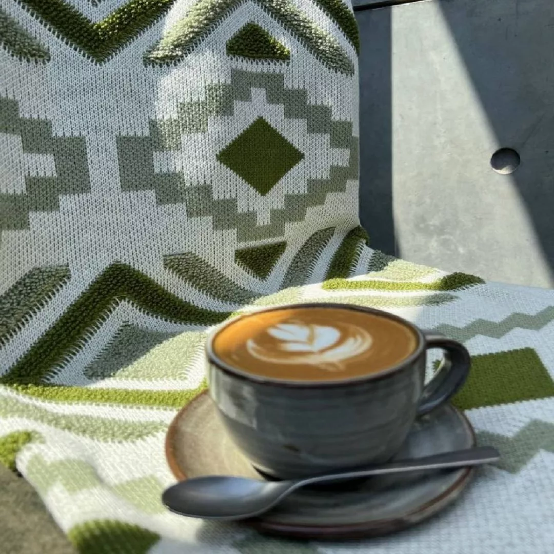 شال مبل و تخت کوکو جم مدل پانچ سایز 170x140 سانتیمتر