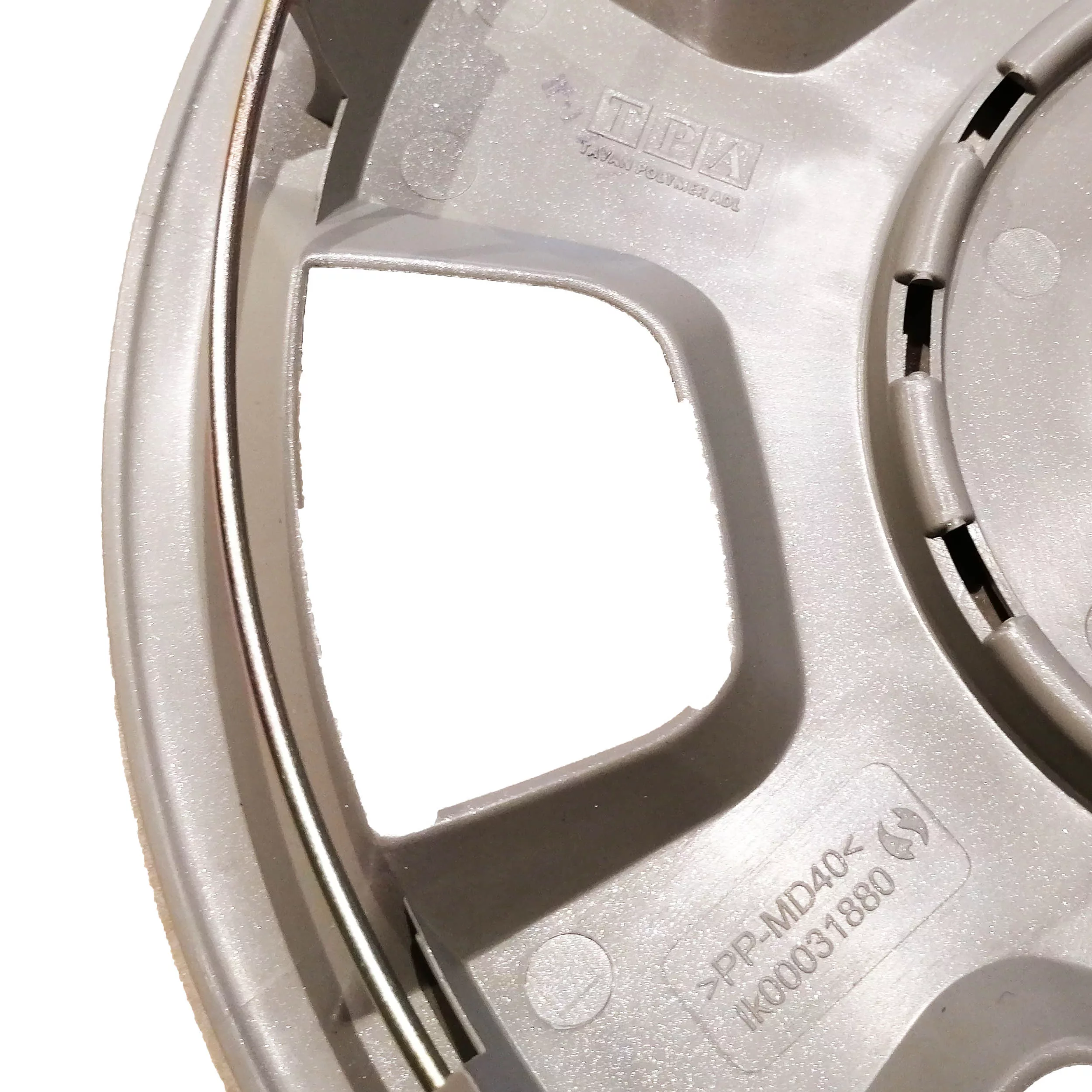 قالپاق چرخ تی پی ای مدل TPP سایز 14 اینچ مناسب برای پژو پارس بسته 4 عددی