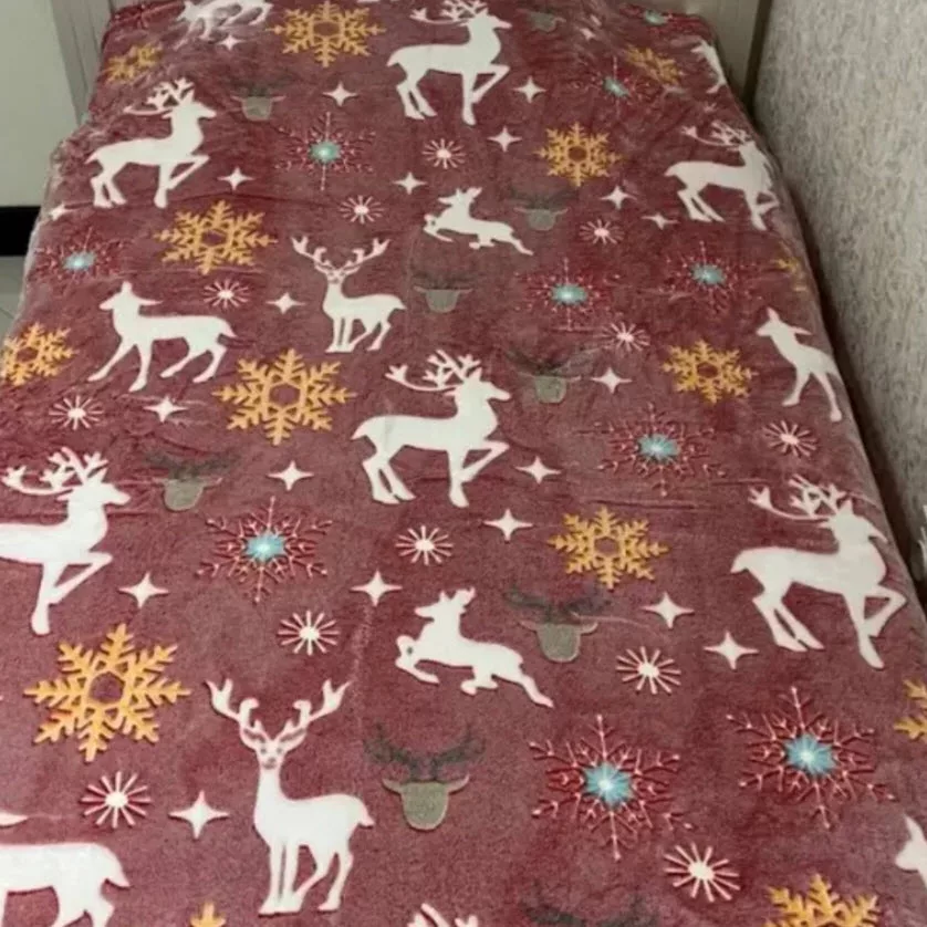 پتو مسافرتی 1 نفر مدل گوزن زمستانی سایز 150x200 سانتیمتر