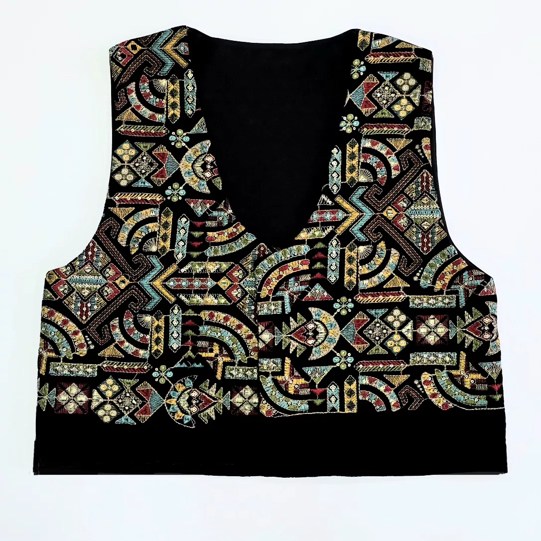 جلیقه زنانه مدل مخمل سوزن دوزی کد ۰۳۹