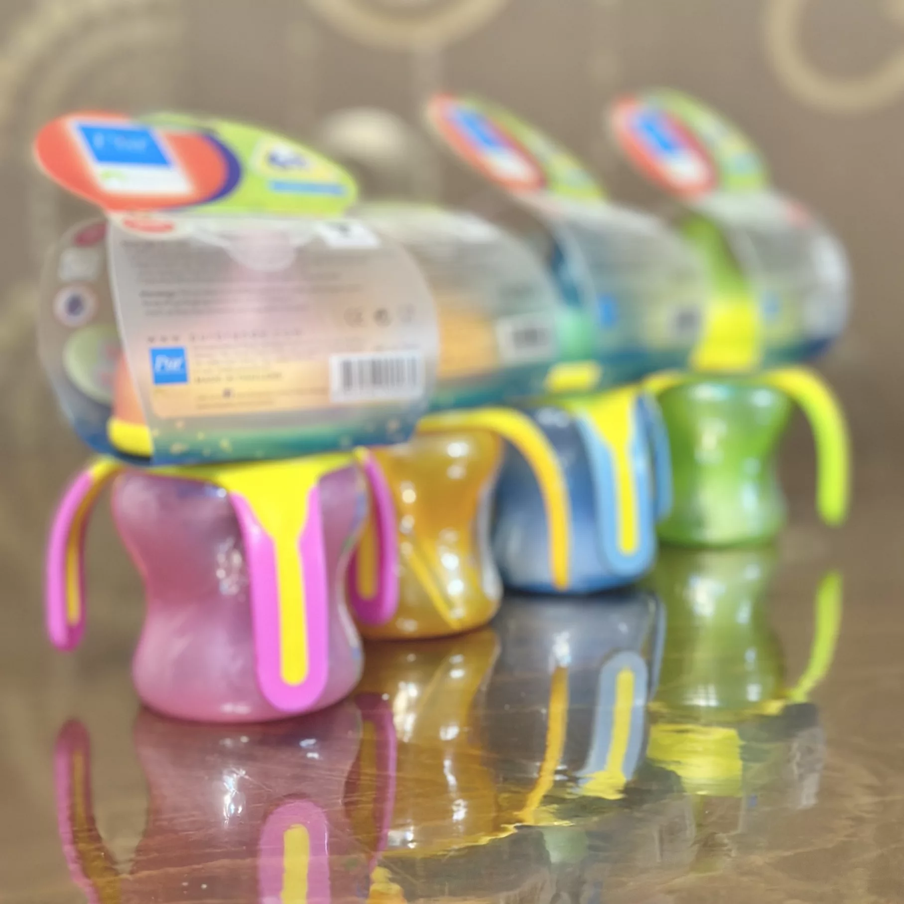 لیوان آبمیوه خوری کودک پیور مدل آسان گیر گنجایش 150 میلی لیتر