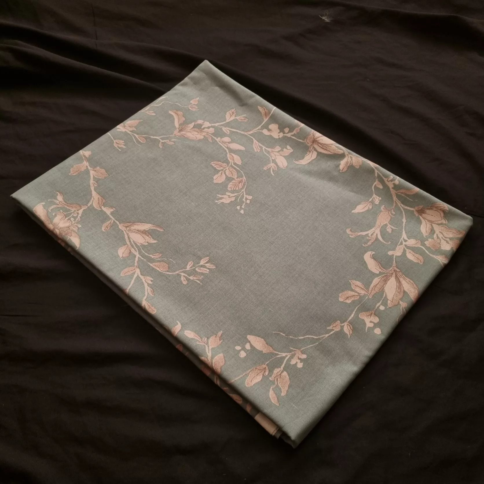 ملحفه مدل روانداز کد LS5038  دونفره سایز210×220 سانتی متر