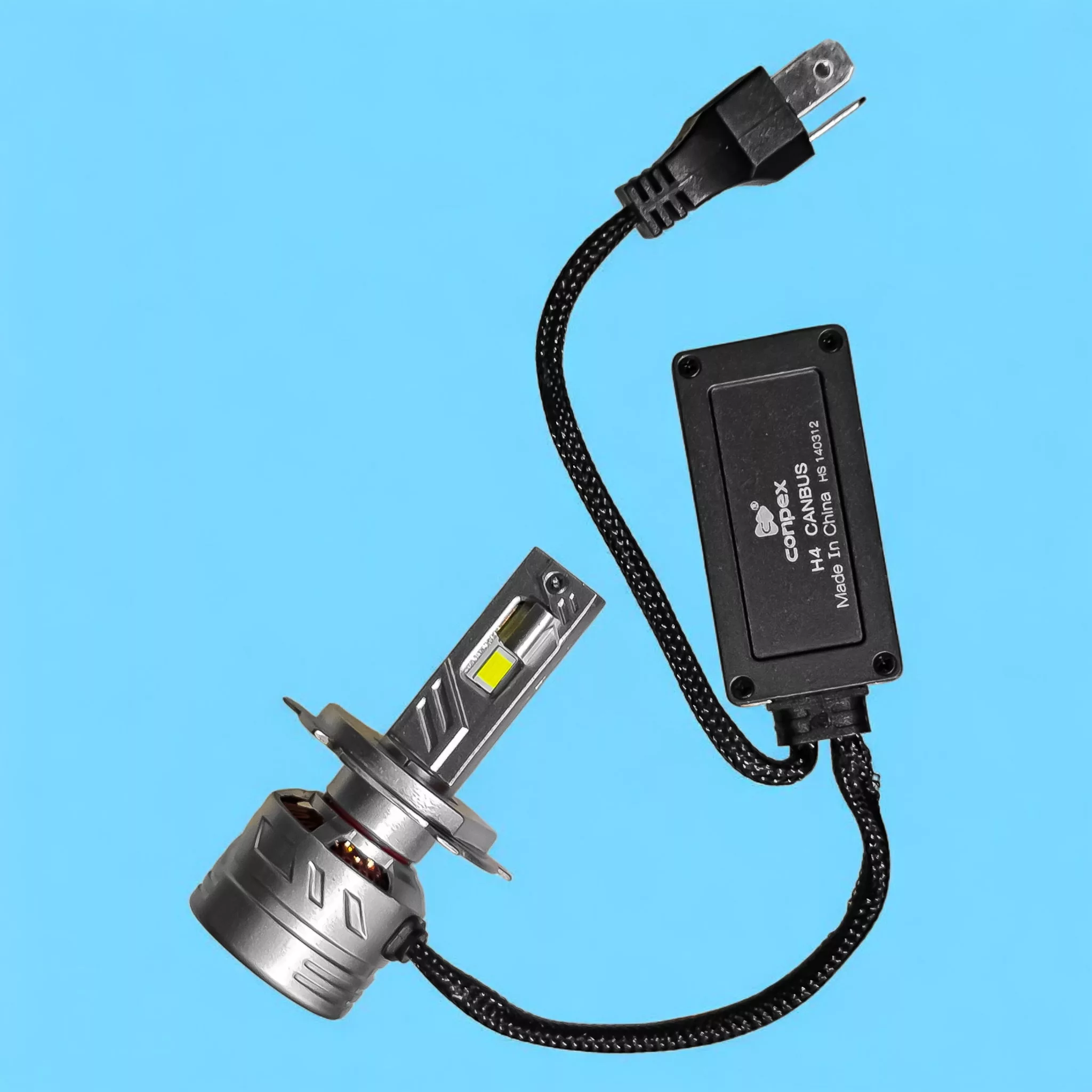 لامپ نور پایین و نور بالا چراغ جلو تک حالته بست یدک مدل یخی کد CB1300 پایه H4 مناسب برای پراید ۱۳۱ ، ۱۴۱ ، ۱۵۱ بسته ۲ عددی