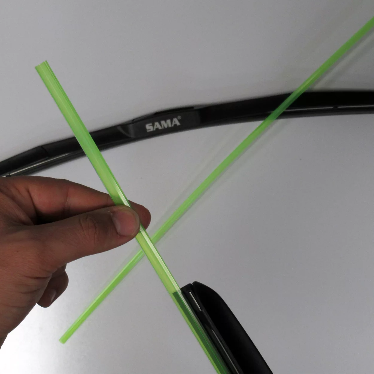 تیغه برف پاک کن ساما مدل هیبرید مناسب برای پژو 206 بسته دو عددی