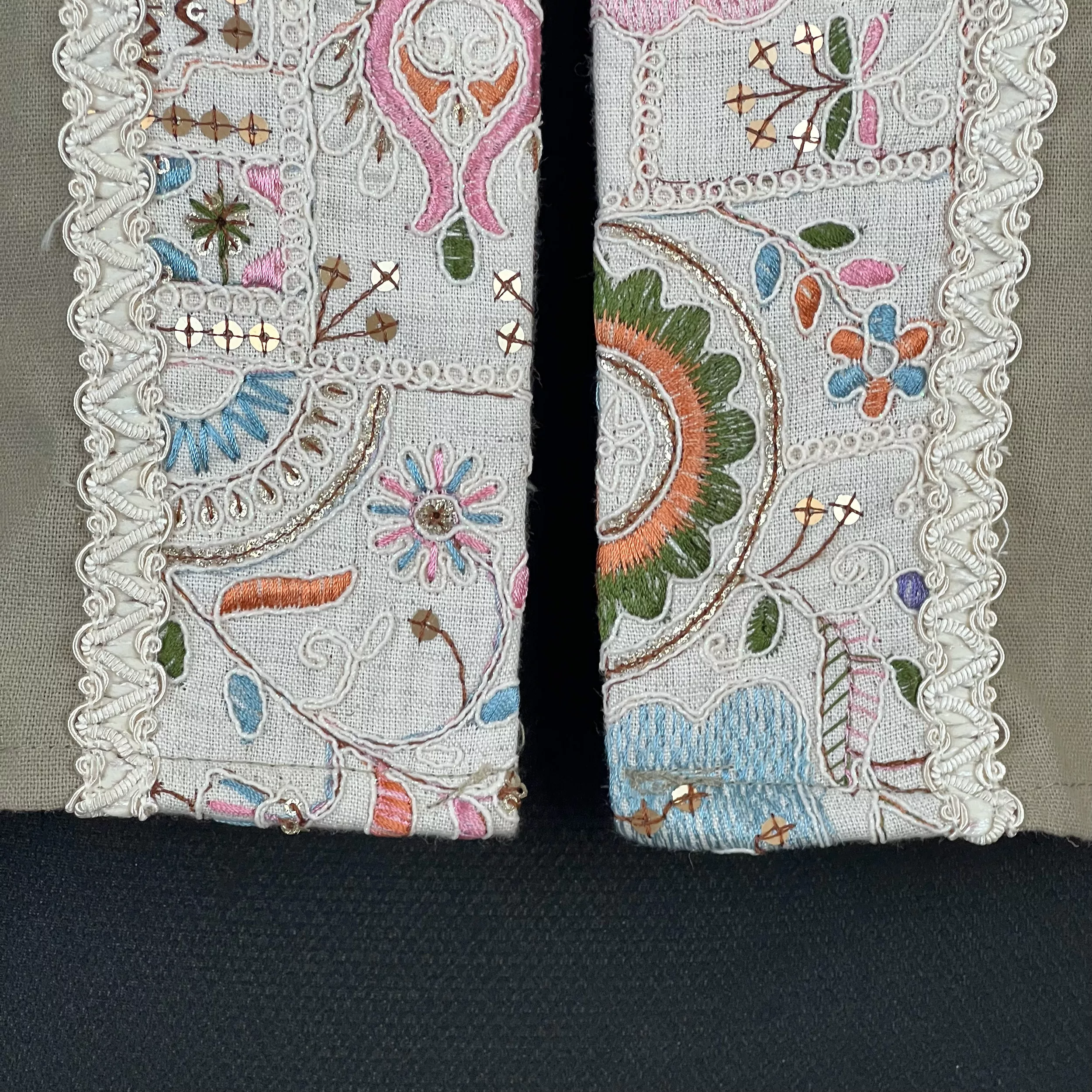 کت رسمی زنانه مدل لینن خرج کار هندی کد AK1298 رنگ سبز سدری