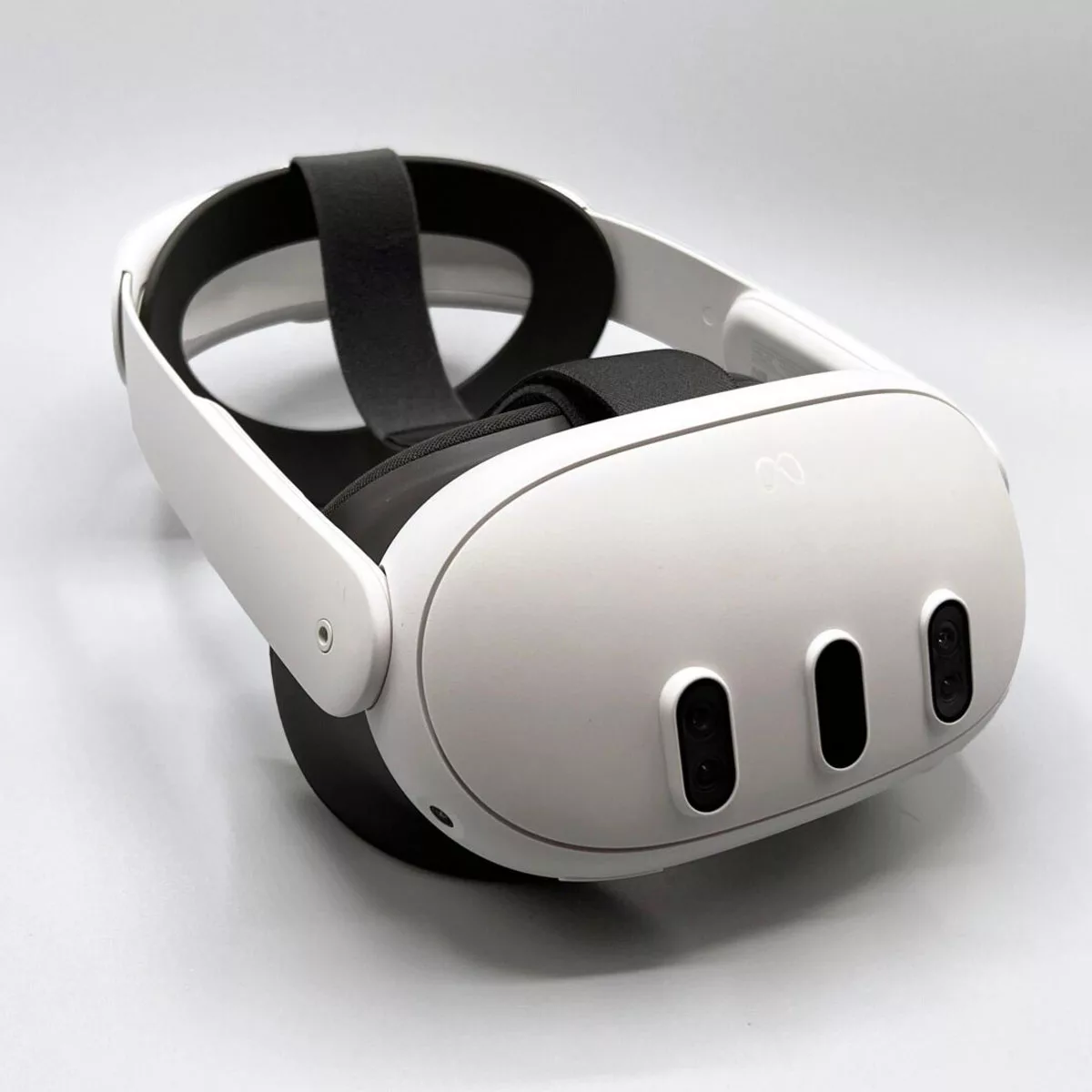 عینک واقعیت مجازی مدل Meta Quest 3 512GB