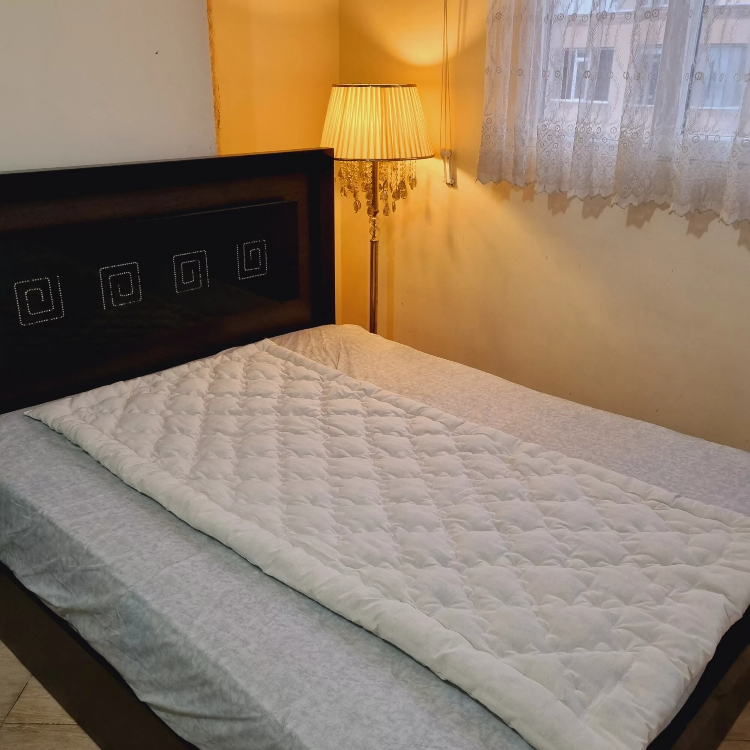 تشک مهمان مدل دست دوز پشم خالص یک نفره سایز 90* 200 سانتی متر