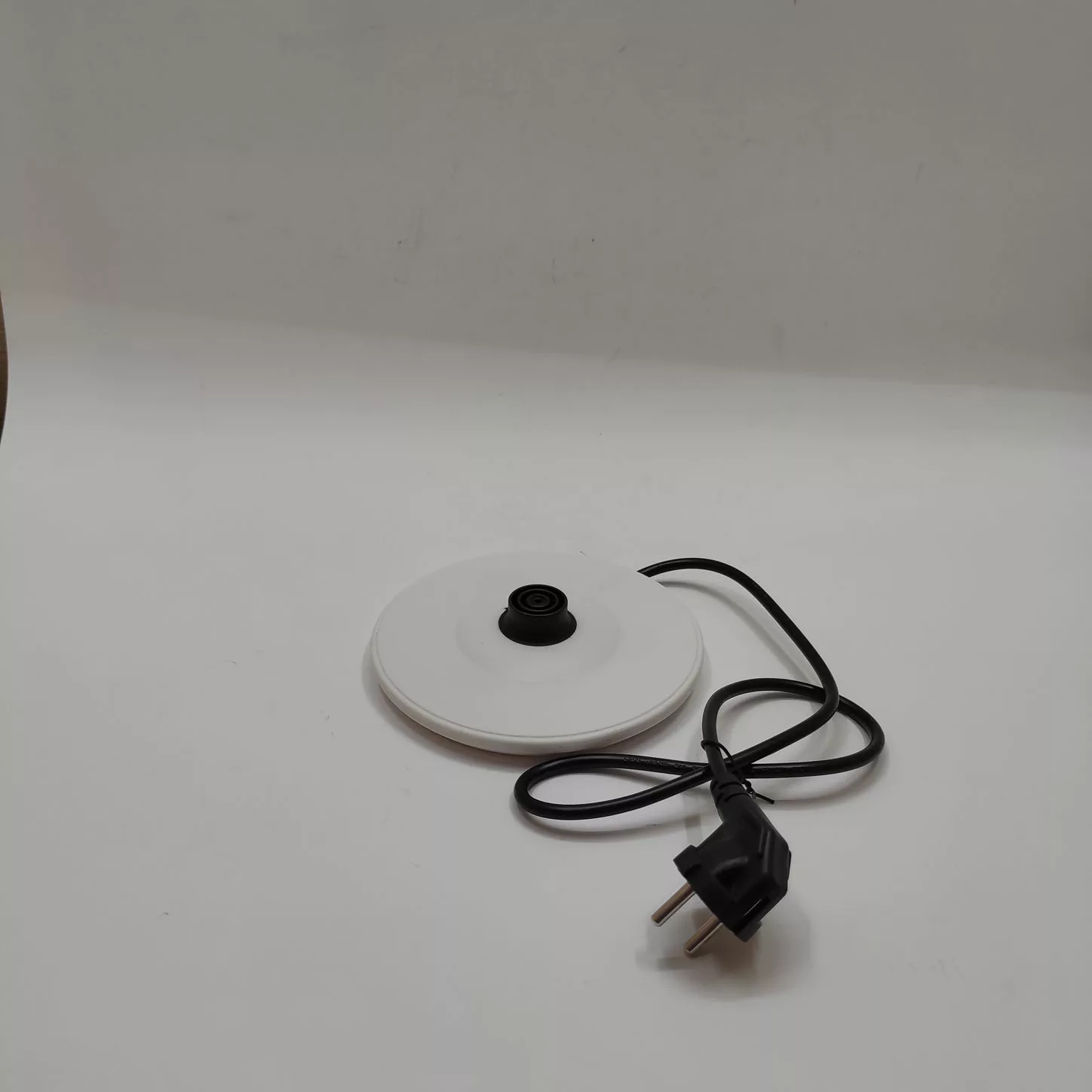 کتری برقی سارینا مدل SA-105