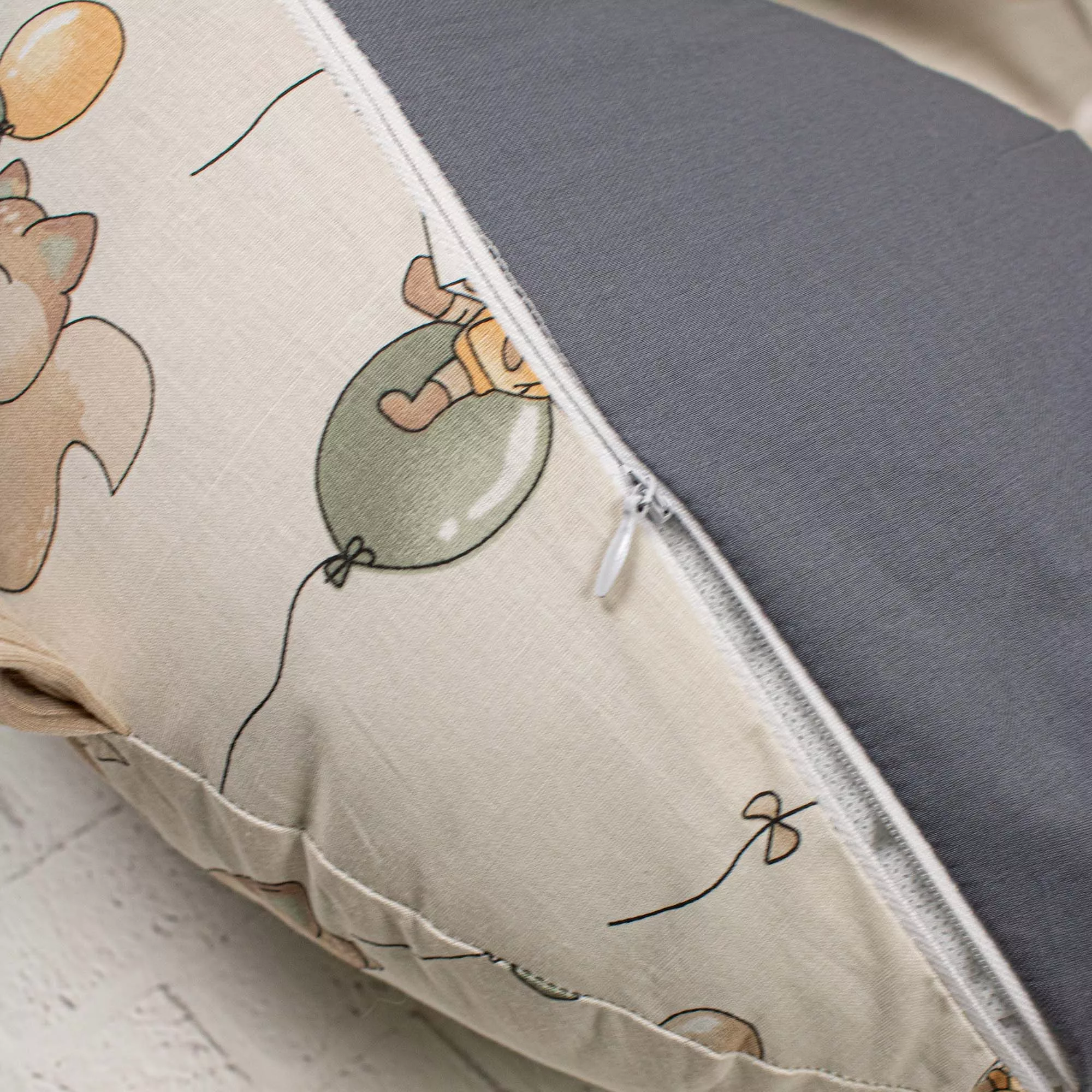 بالش شیردهی دی روحه مدل سنجاب کوچک