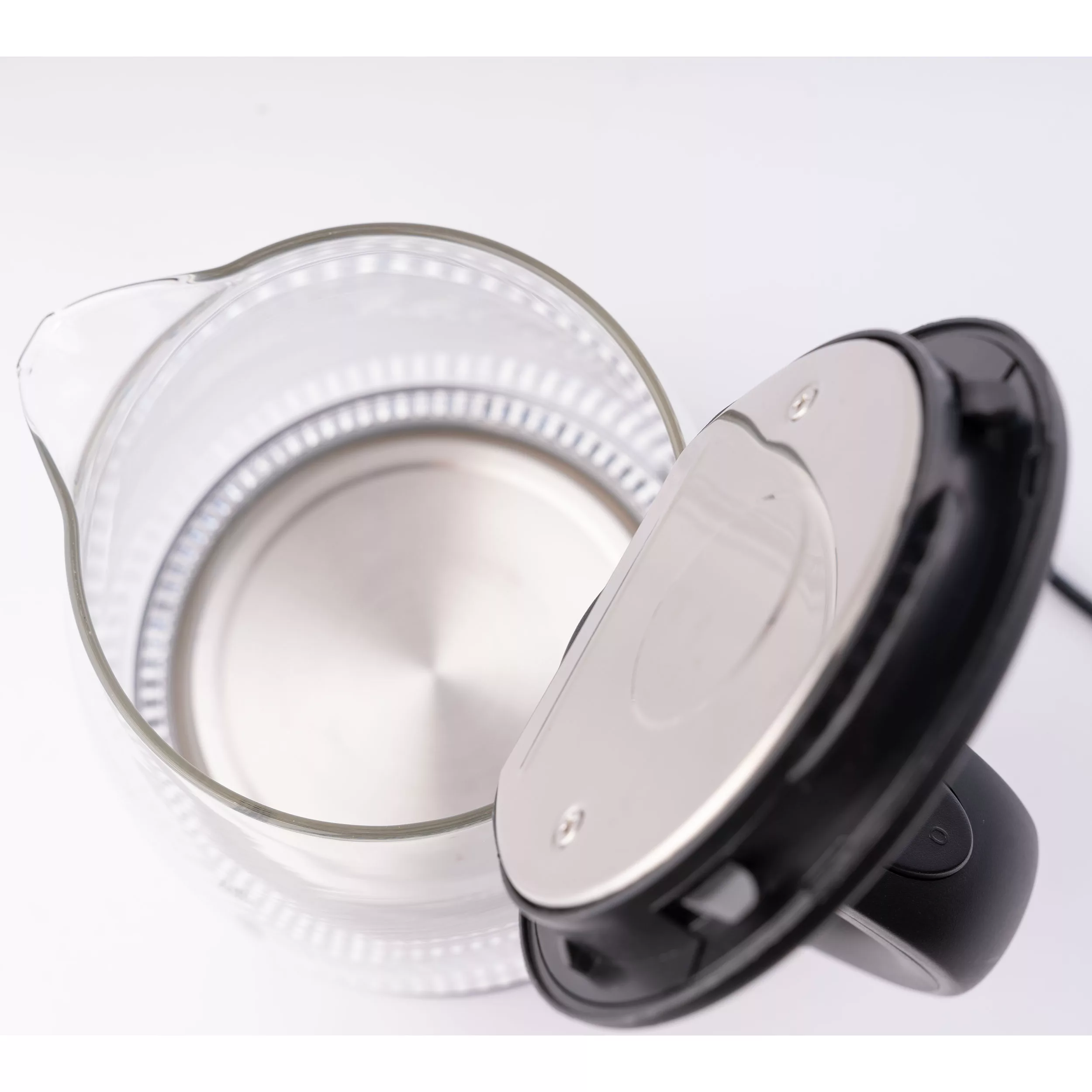 کتری برقی مونتینی مدل RONI-N