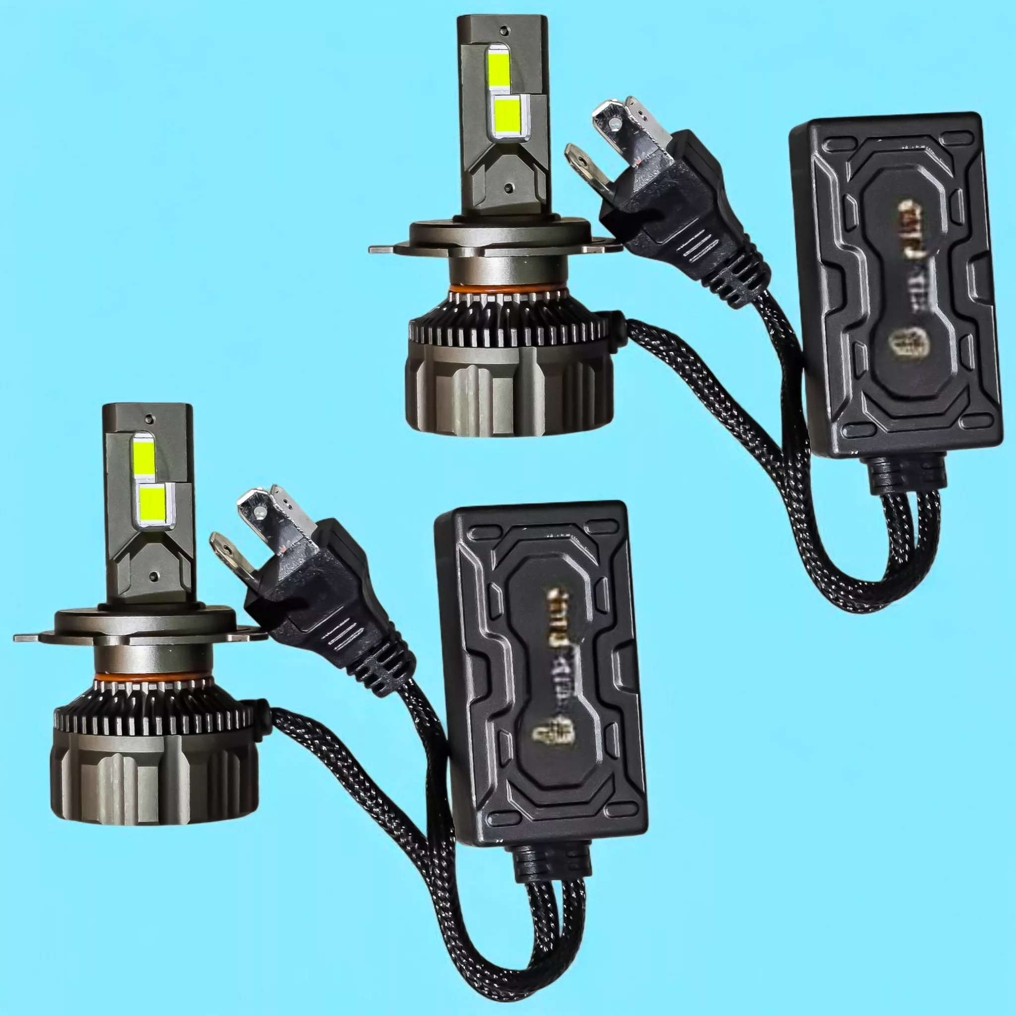 لامپ نور پایین و نور بالا چراغ جلو تک حالته بست یدک مدل یخی کد X11 با پایه H4 مناسب برای پیکان بسته ۲ عددی