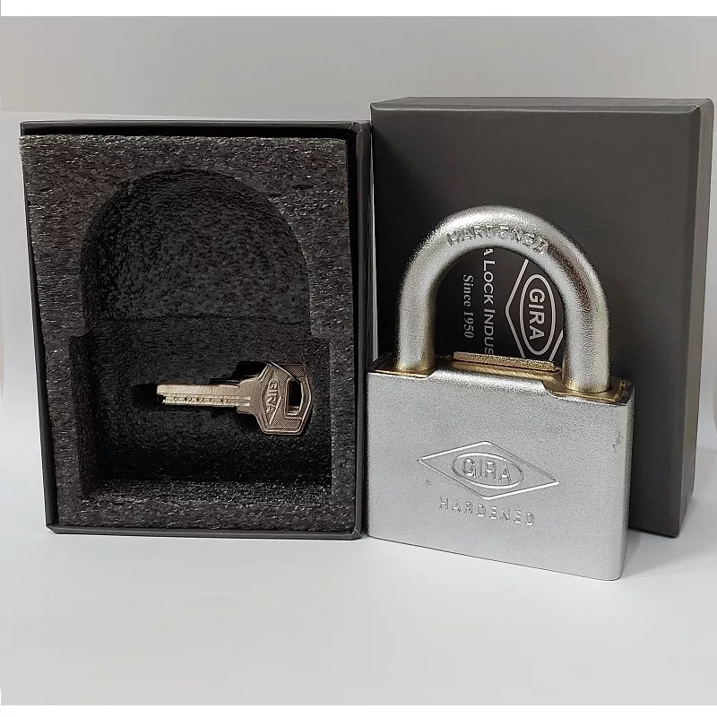 قفل آویز گیرا کد 032