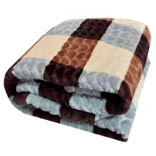 پتو مسافرتی 2 نفر مدل برجسته طرح قلبی کد HRT240  سایز 240x220 سانتی‌متر