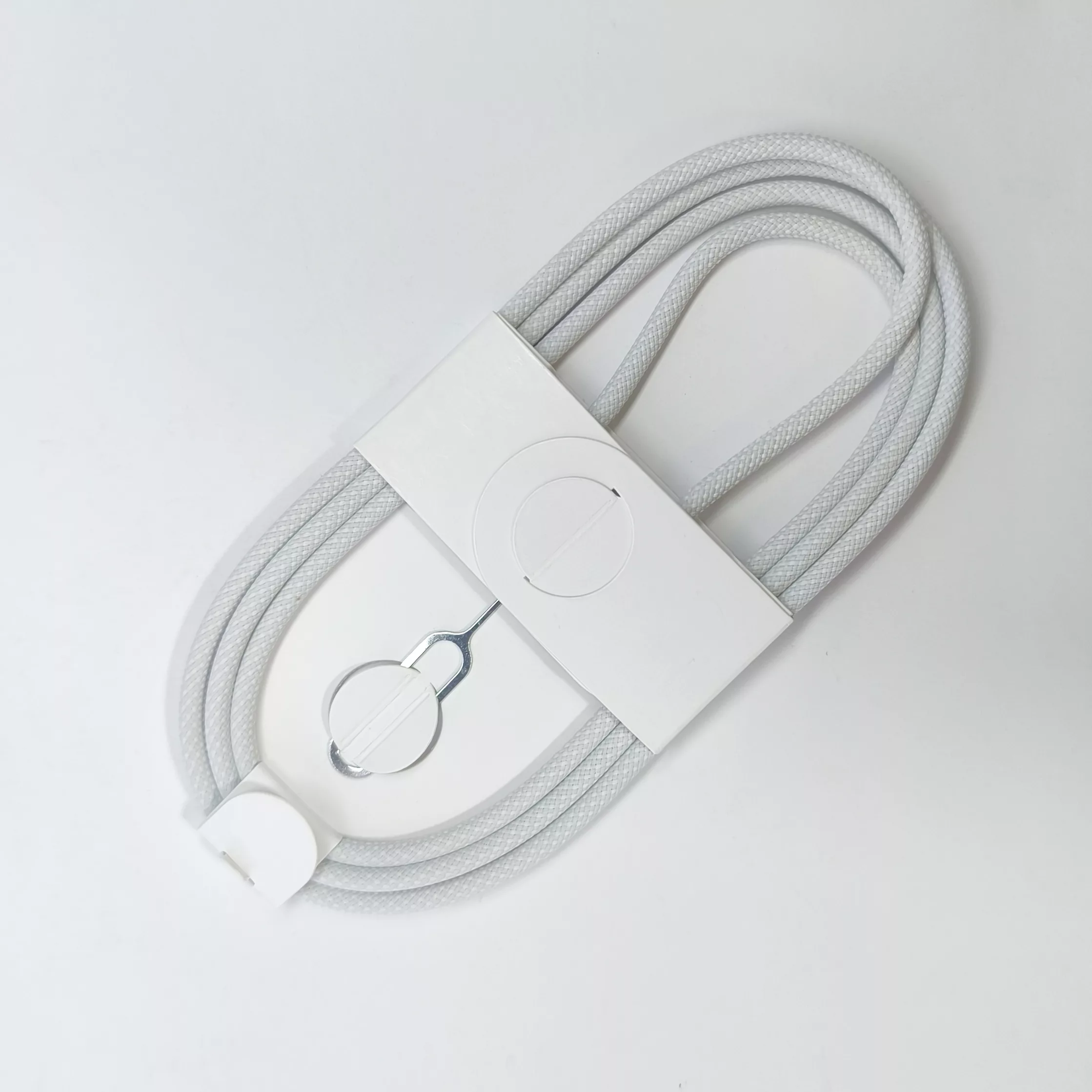 شارژر دیواری 35 وات آی تی لینک مدل iPhone 16 Pro Max A2344 به همراه کابل USB-C