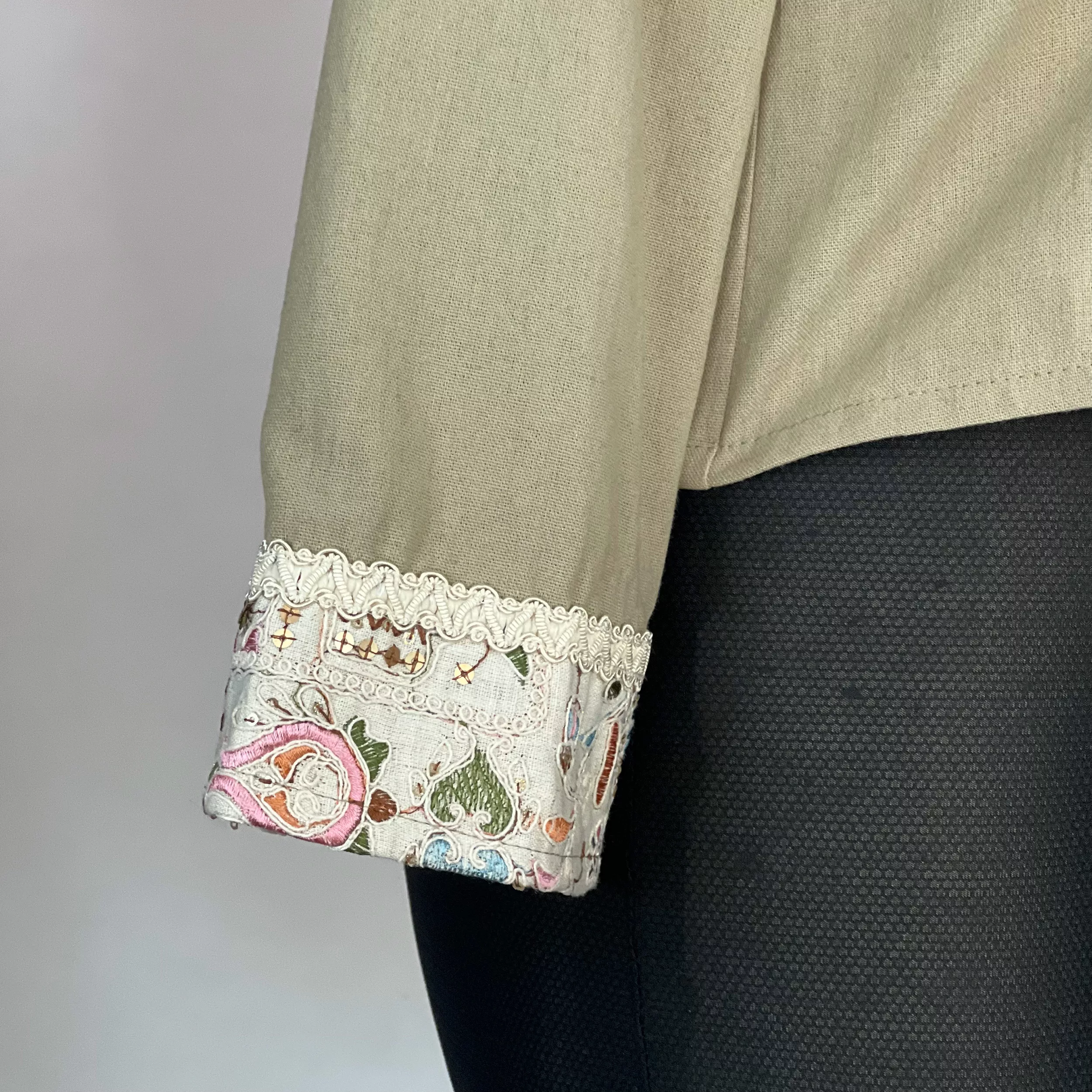 کت رسمی زنانه مدل لینن خرج کار هندی کد AK1298 رنگ سبز سدری