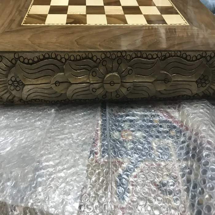 صفحه شطرنج چوبی مدل ریشه گردو طرح منبت