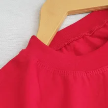 ست تی شرت و شلوار مردانه مدل 140311 طرح بارسلونا رنگ قرمز