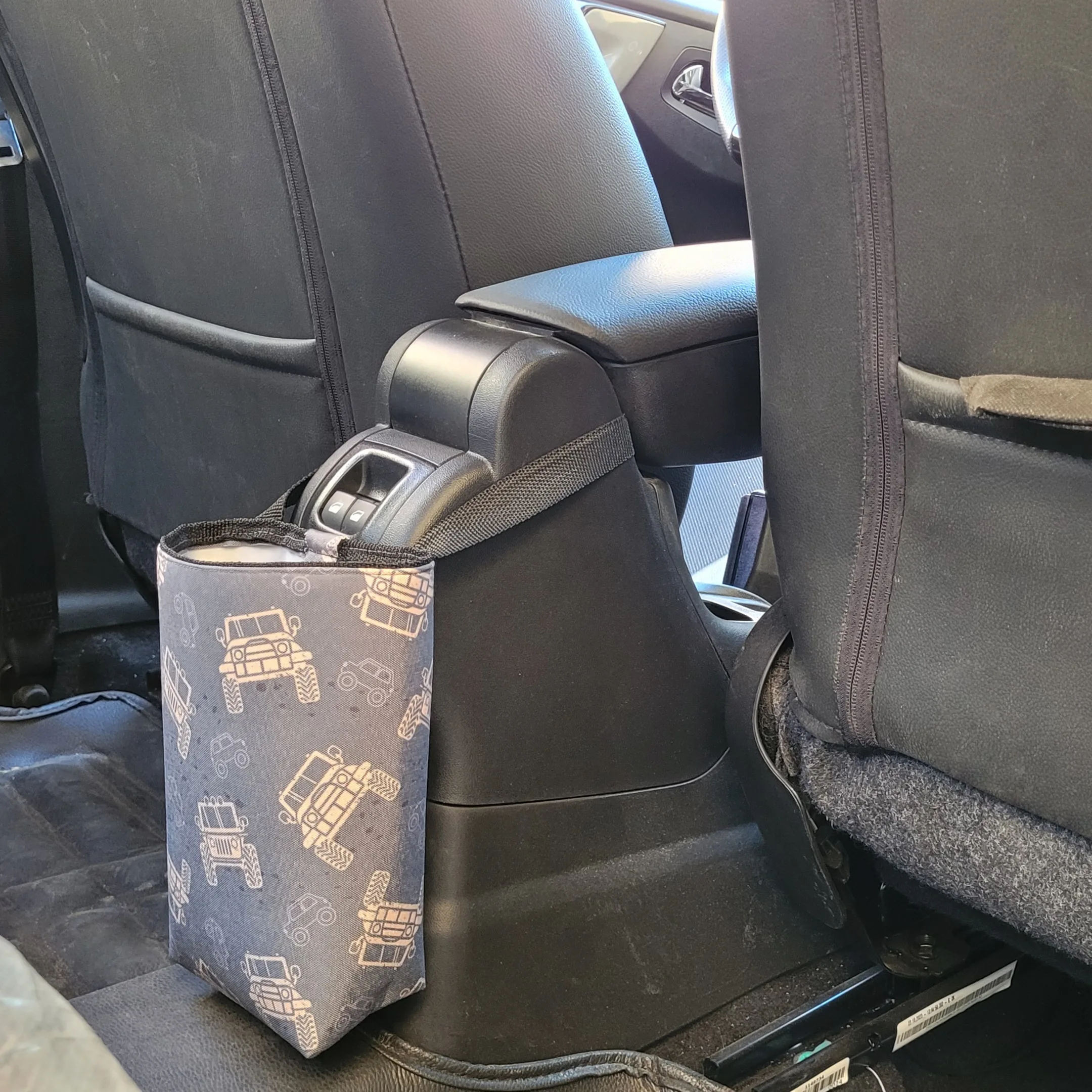 کیسه زباله خودرو مدل آفرود بسته 2 عددی