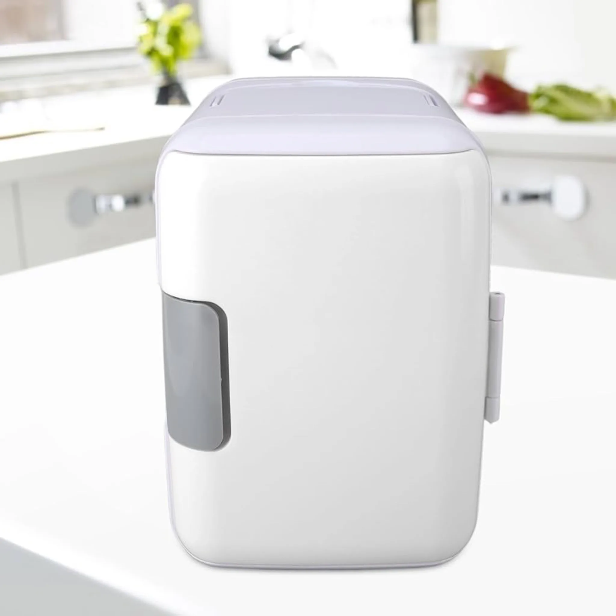 یخچال هیبریدی خودرو مدل Cooler and Heater ظرفیت 4 لیتر