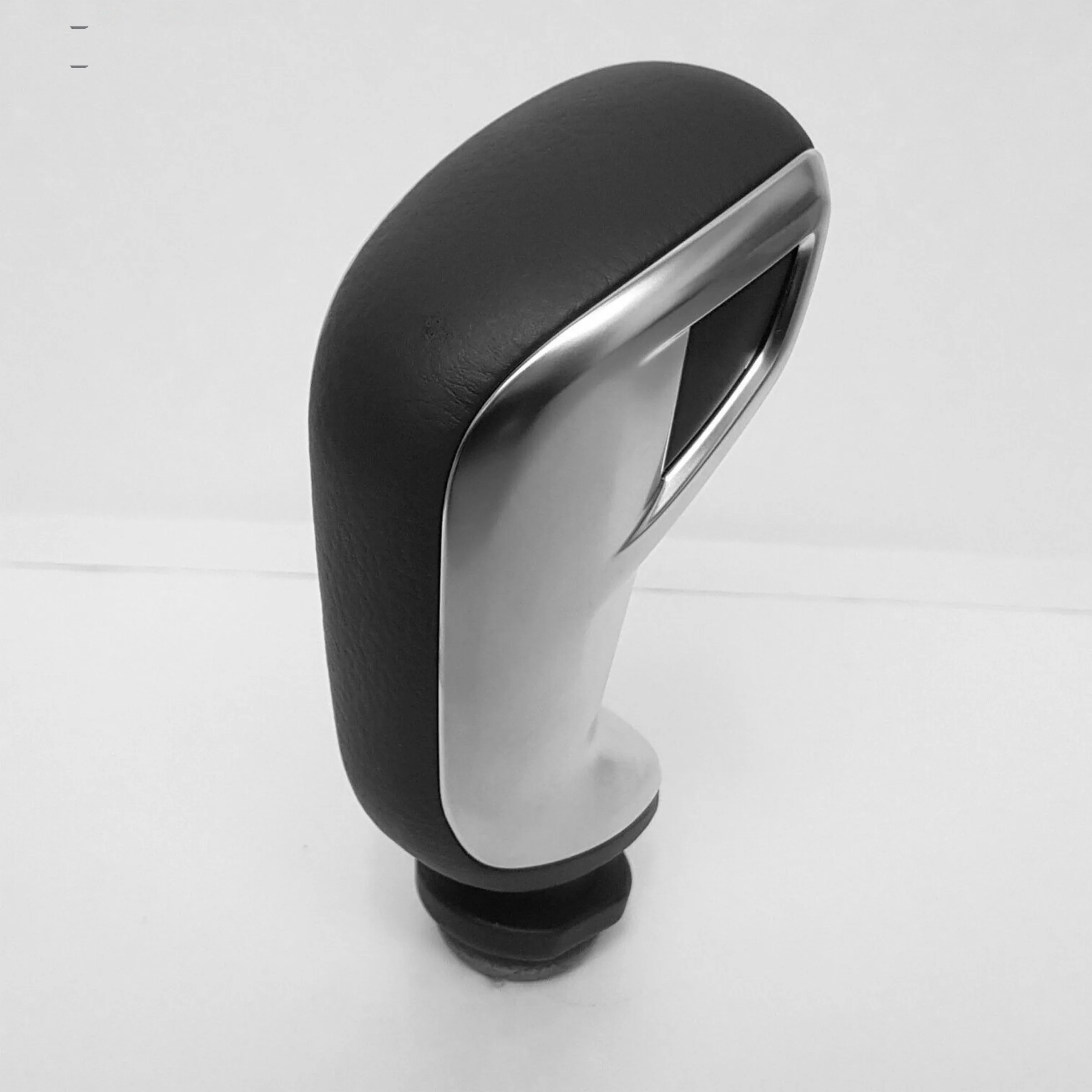 سردنده مدل T122