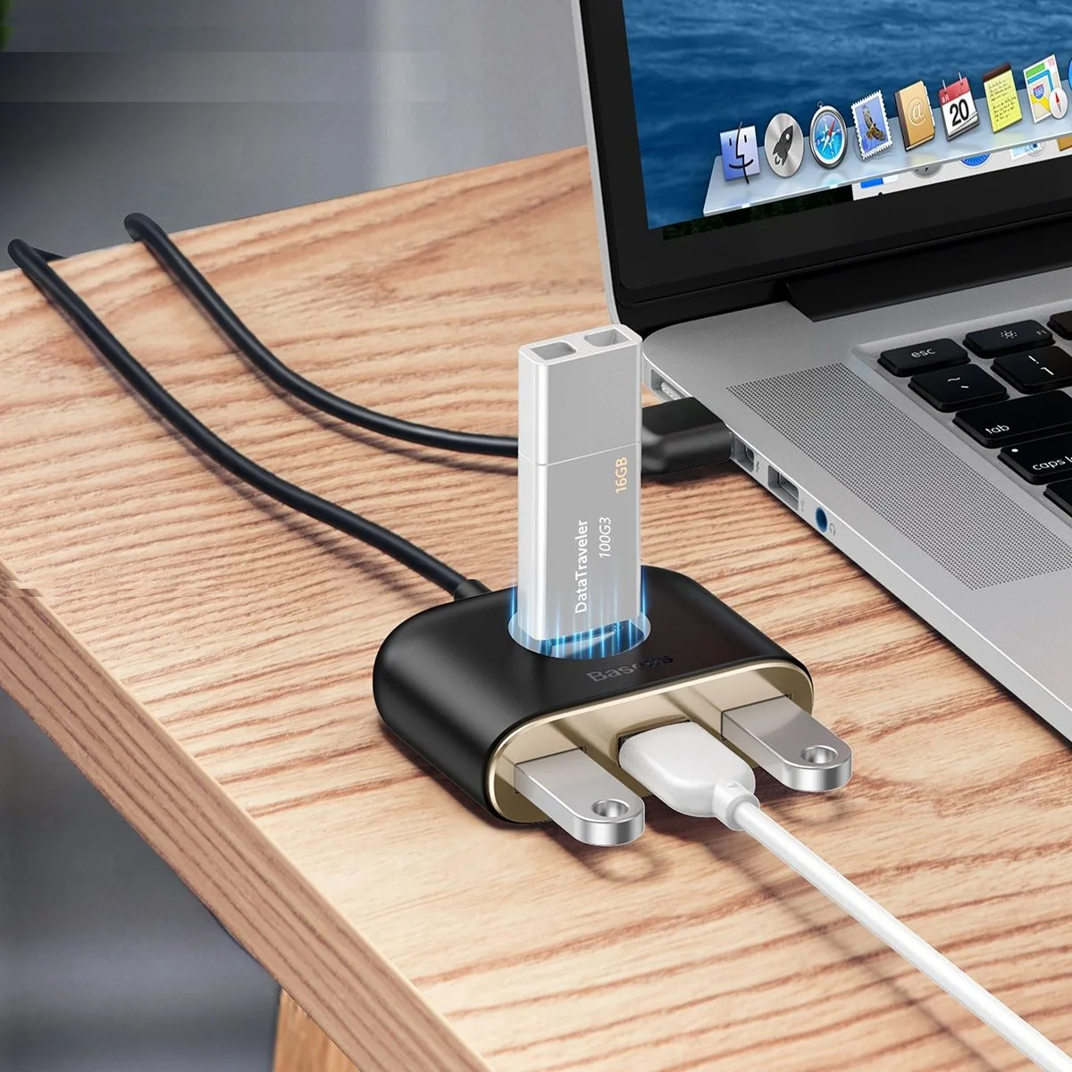 هاب 4 پورت USB 2.0 باسئوس مدل CAHUB-AY