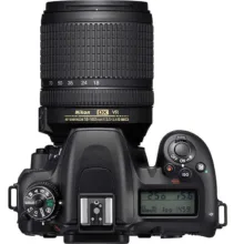 دوربین دیجیتال نیکون مدل D7500 به همراه لنز 18-140 میلی متر VR AF-S DX