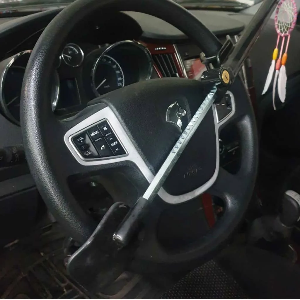 قفل فرمان خودرو وی ام ان مدل6830C