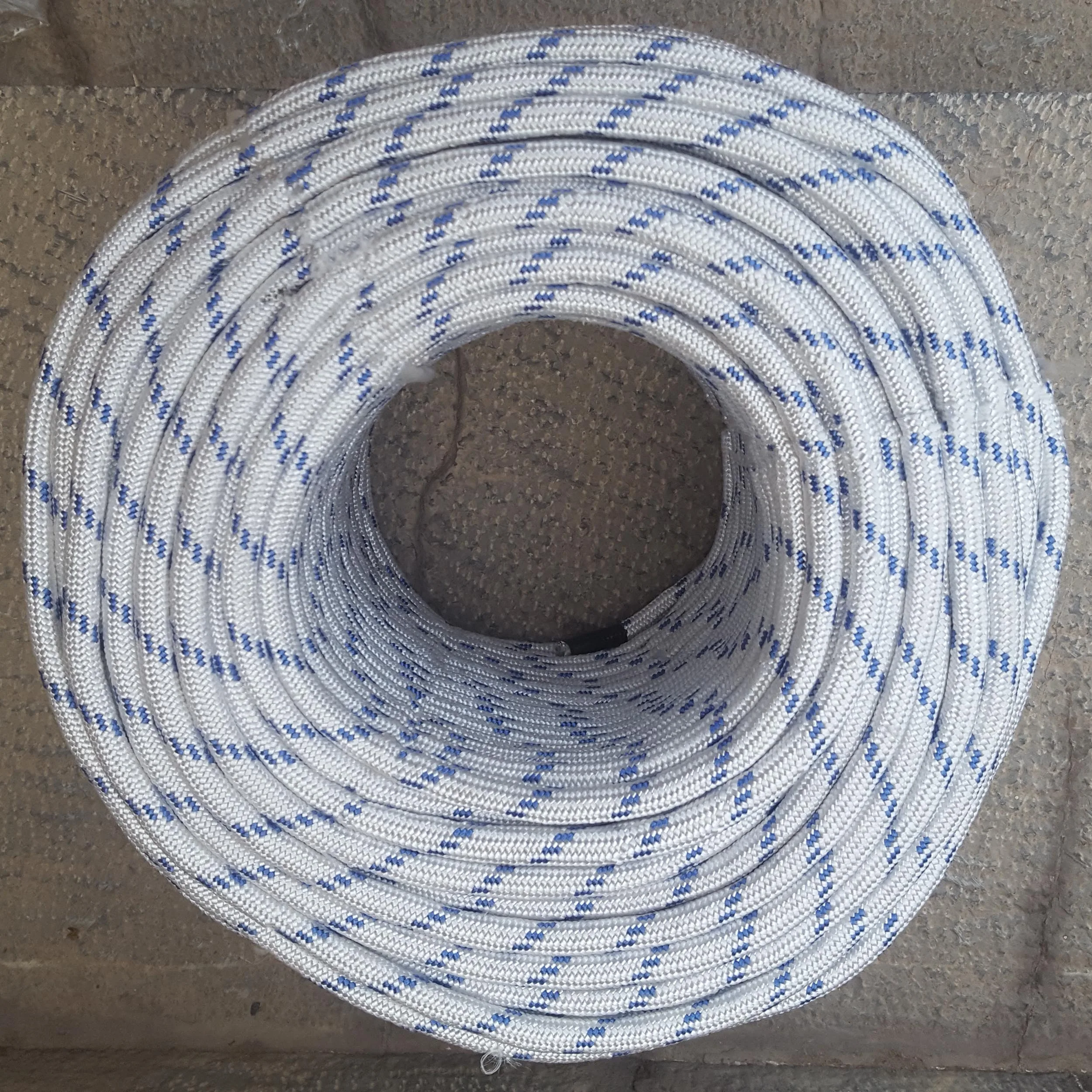 طناب صخره نوردی مدل ابریشمی کد RE طول 25 متر