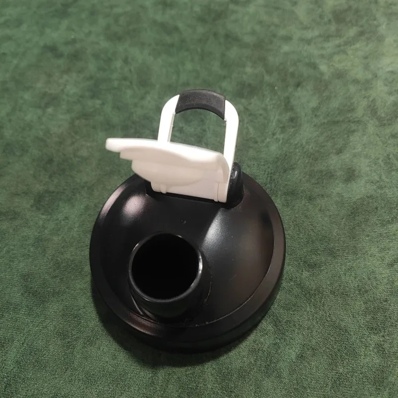 شیکر ورزشی مدل STYUU-112 گنجایش 0.494 لیتر