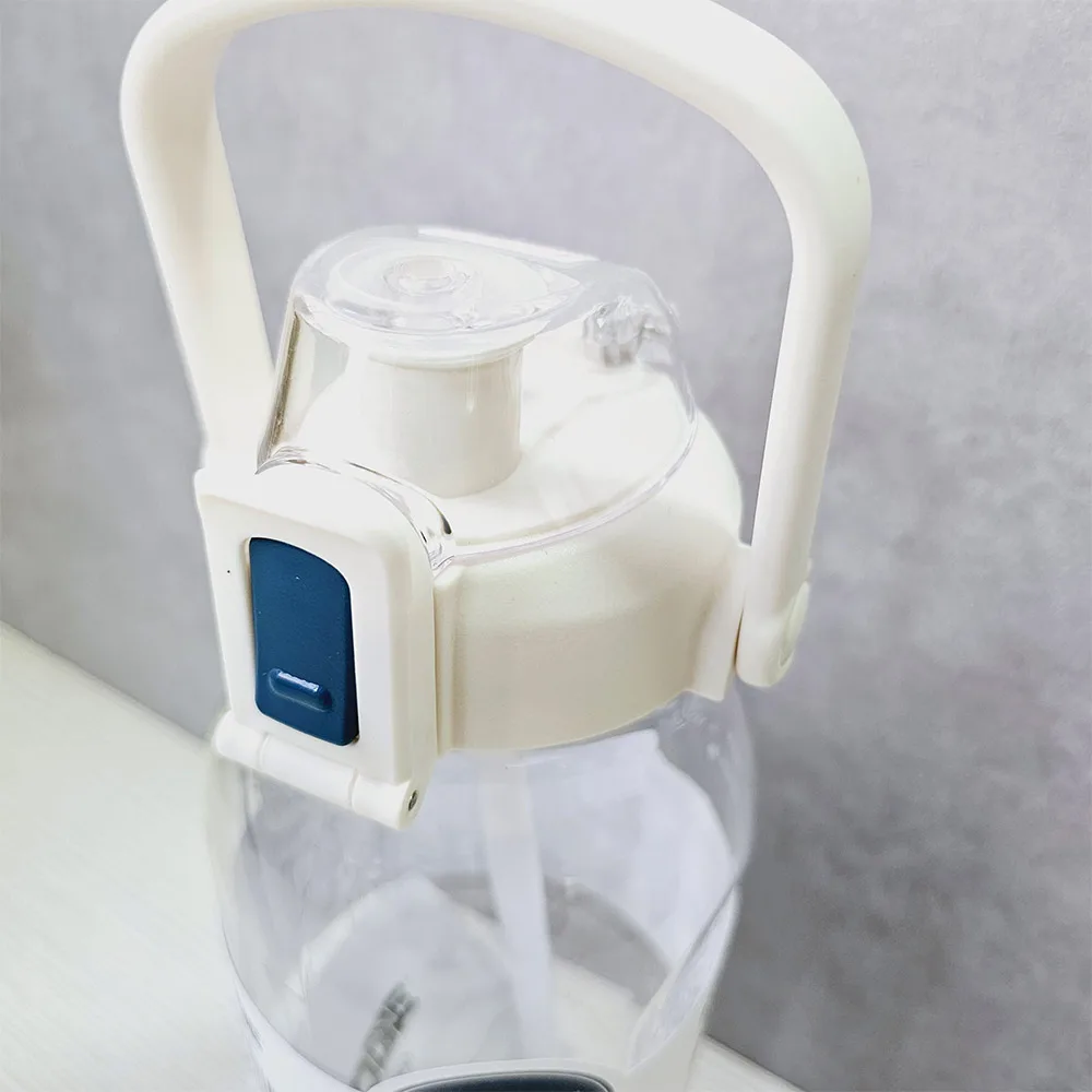 قمقمه ورزشی مدل دوج گنجایش 2 لیتر