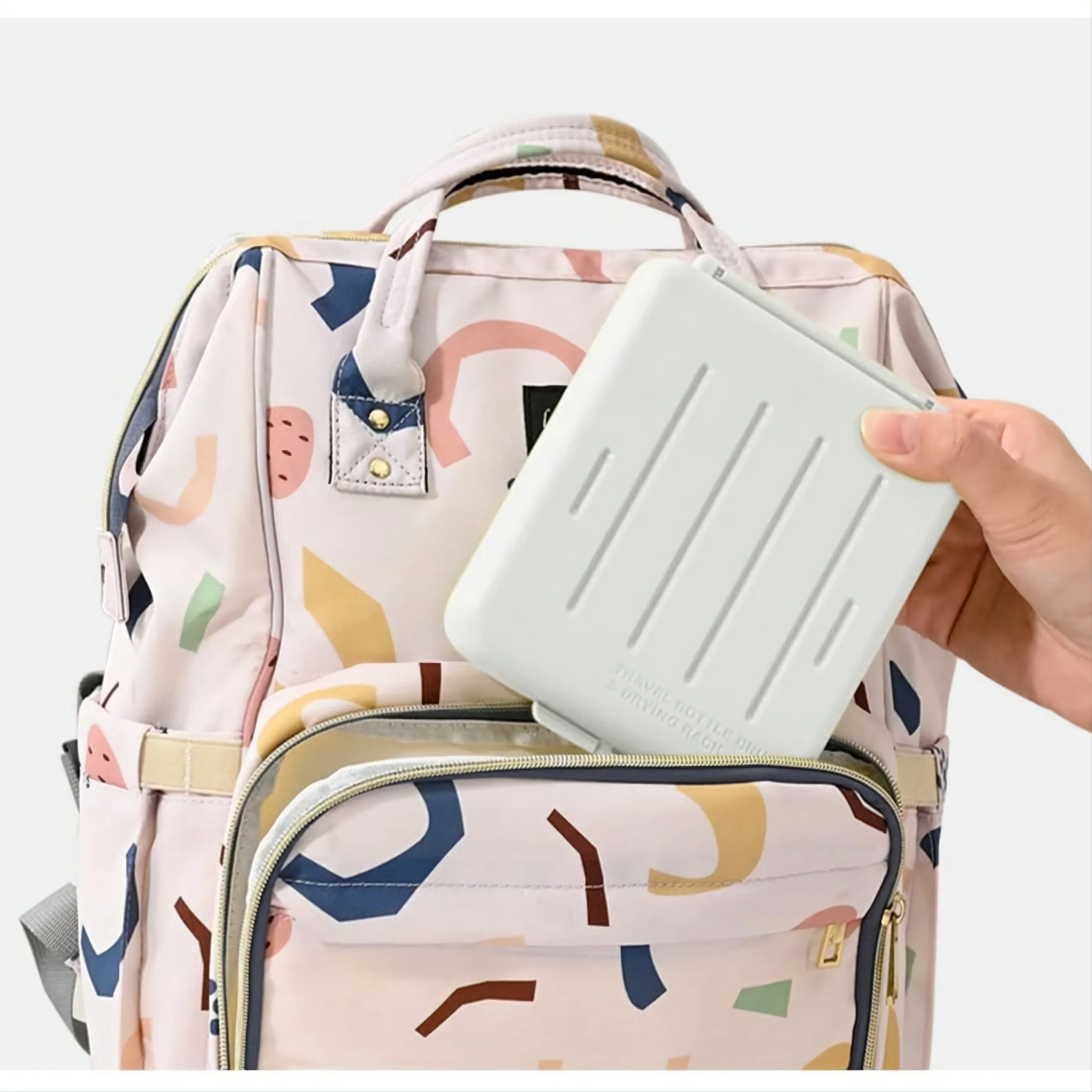 کوله پشتی لوازم کودک طرح توت فرنگی کد A2-PLUS