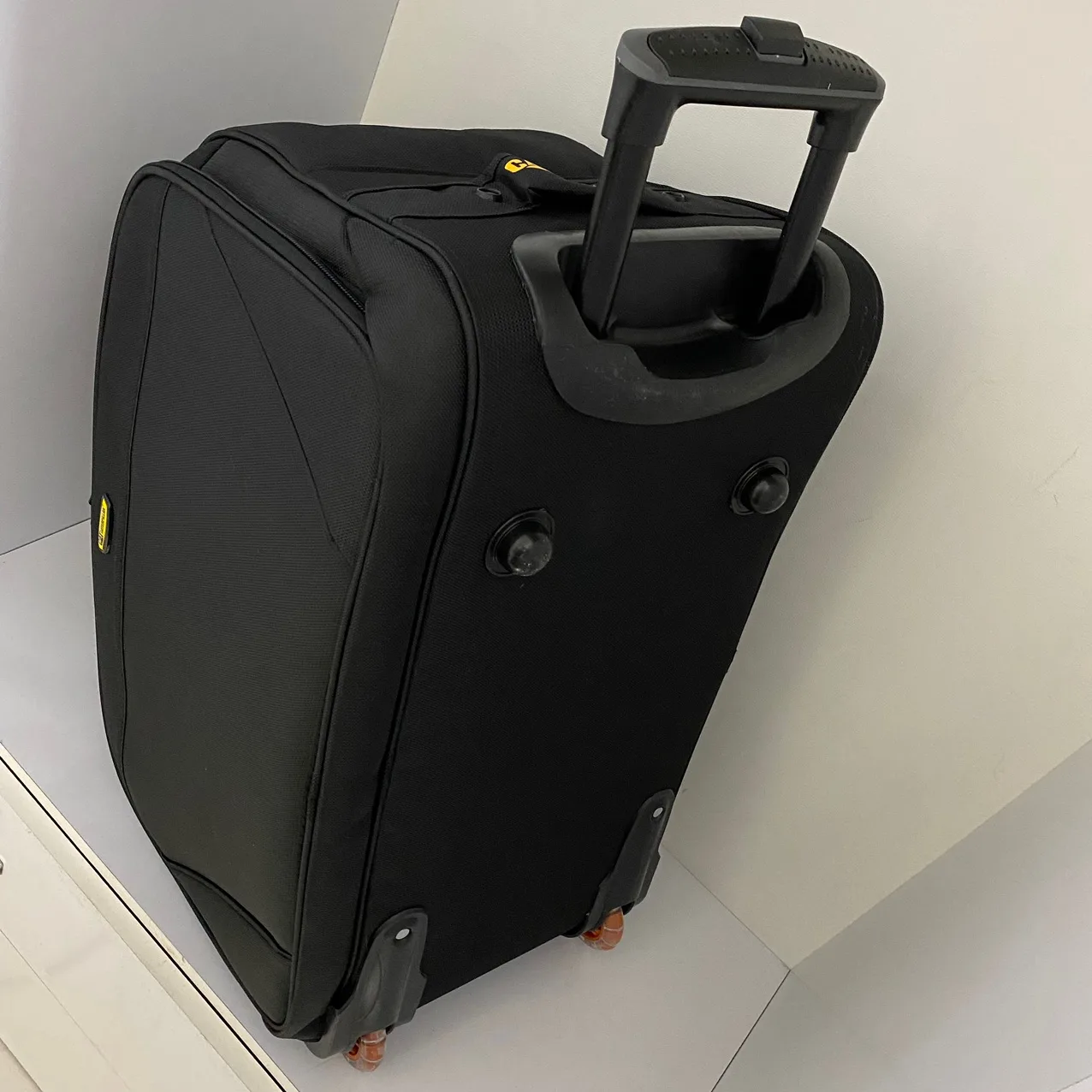 ساک سفری چرخ دار مدل CT