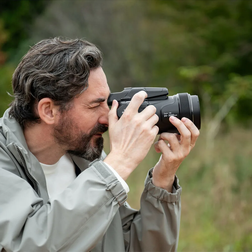 دوربین دیجیتال نیکون مدل  COOLPIX P1100