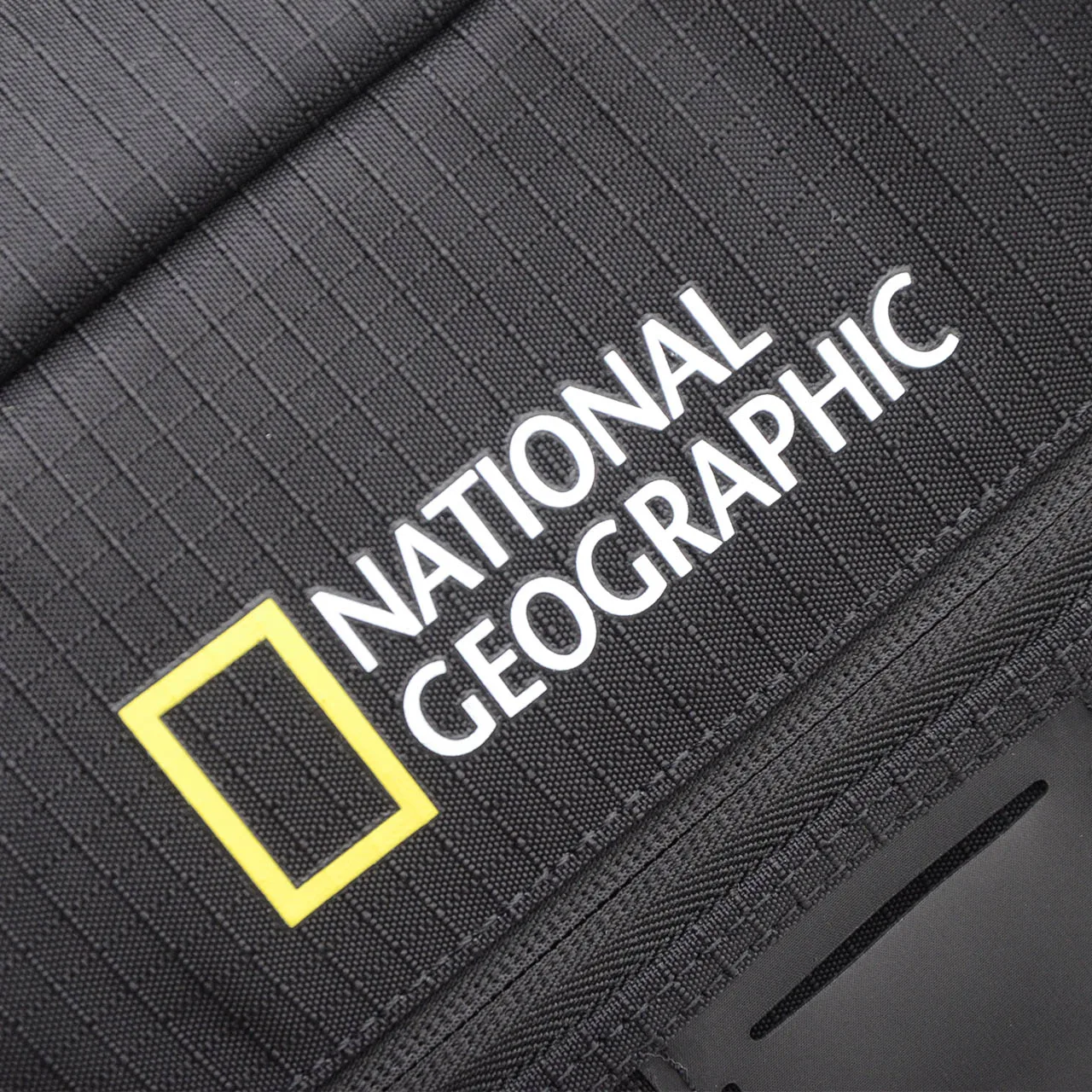 ساک سفری نشنال جئوگرافیک مدل N21219 EXPLORER