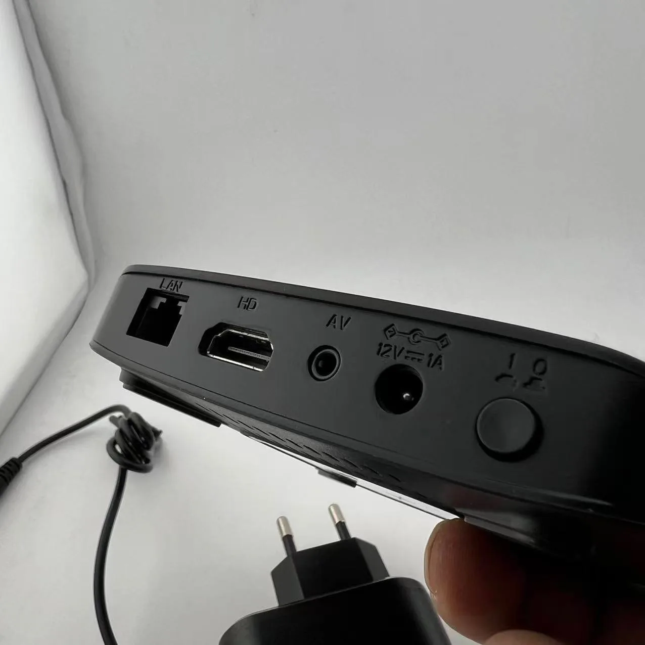 اندروید باکس مدل Q7 8/2GB
