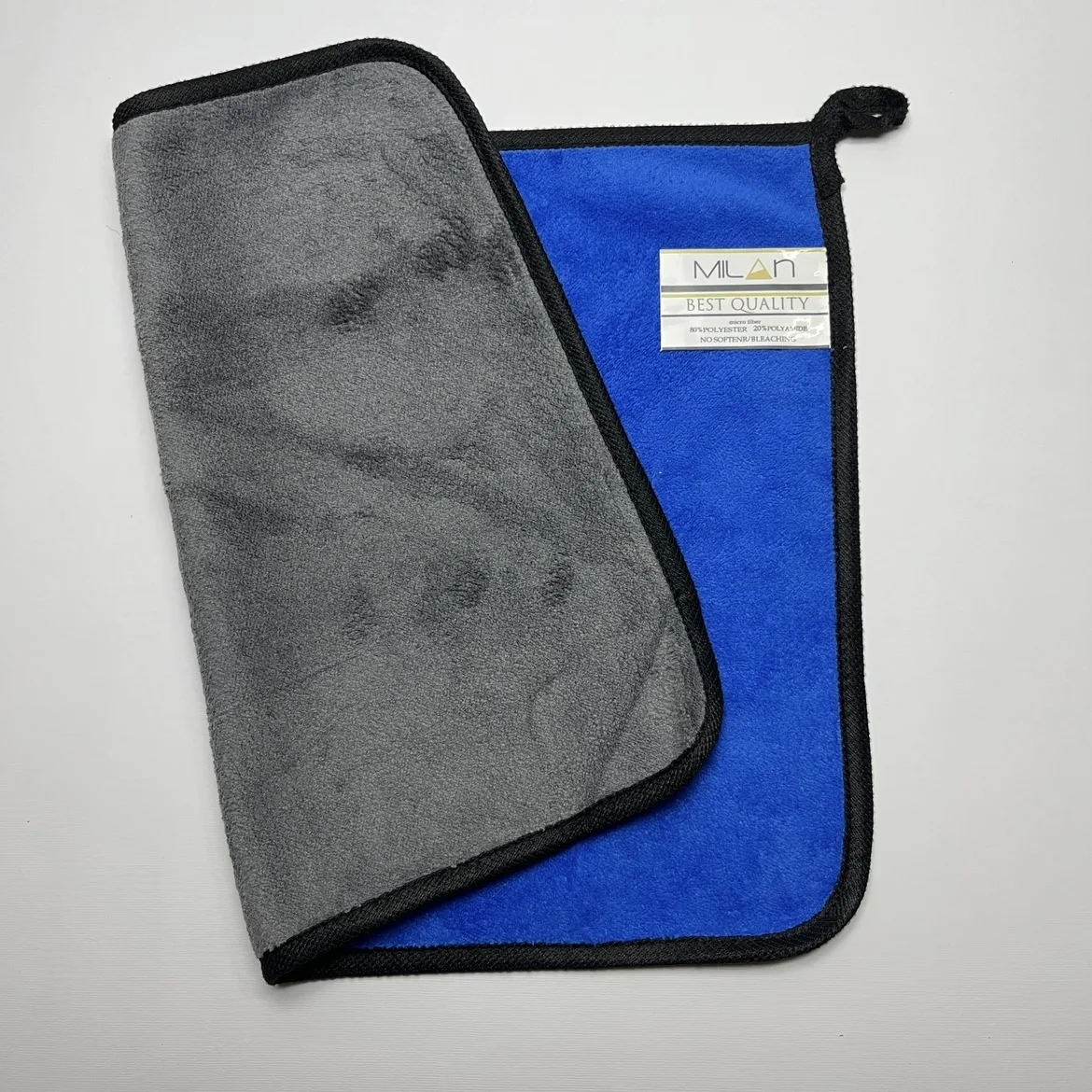 دستمال نظافت خودرو میلان مدل سوپر میکروفایبر پلاس بسته 4 عددی