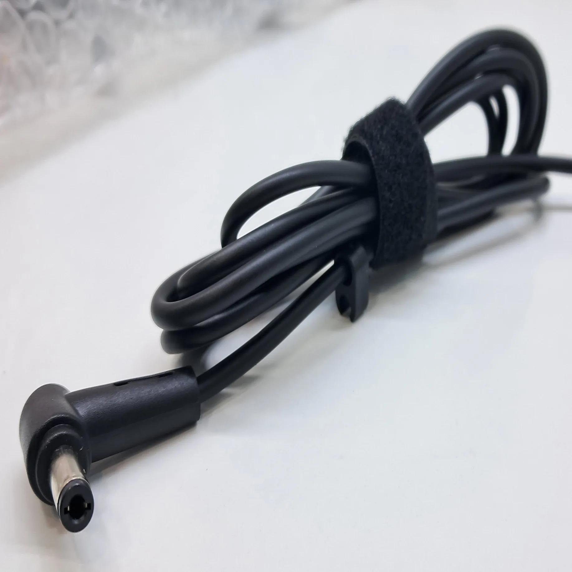 شارژر لپ تاپ 19 ولت 3.42 آمپر ایسوس مدل ADP-65DW A