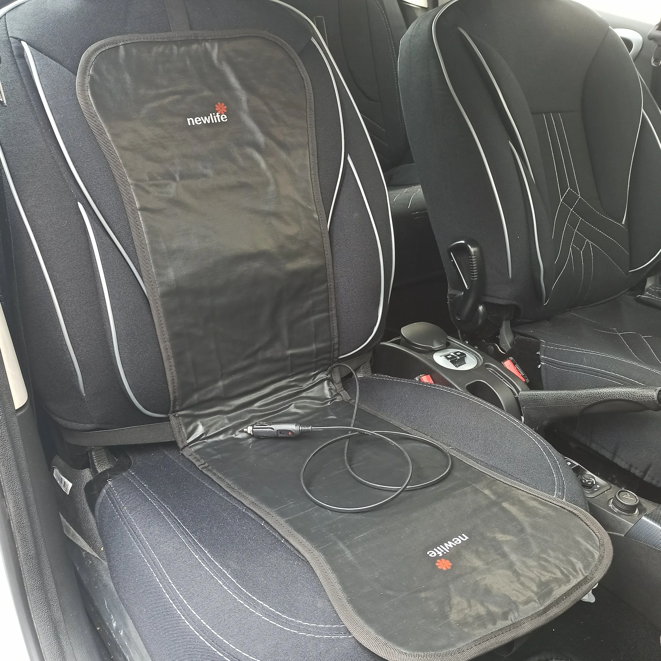 گرم کن صندلی خودرو نیولایف مدل car-1