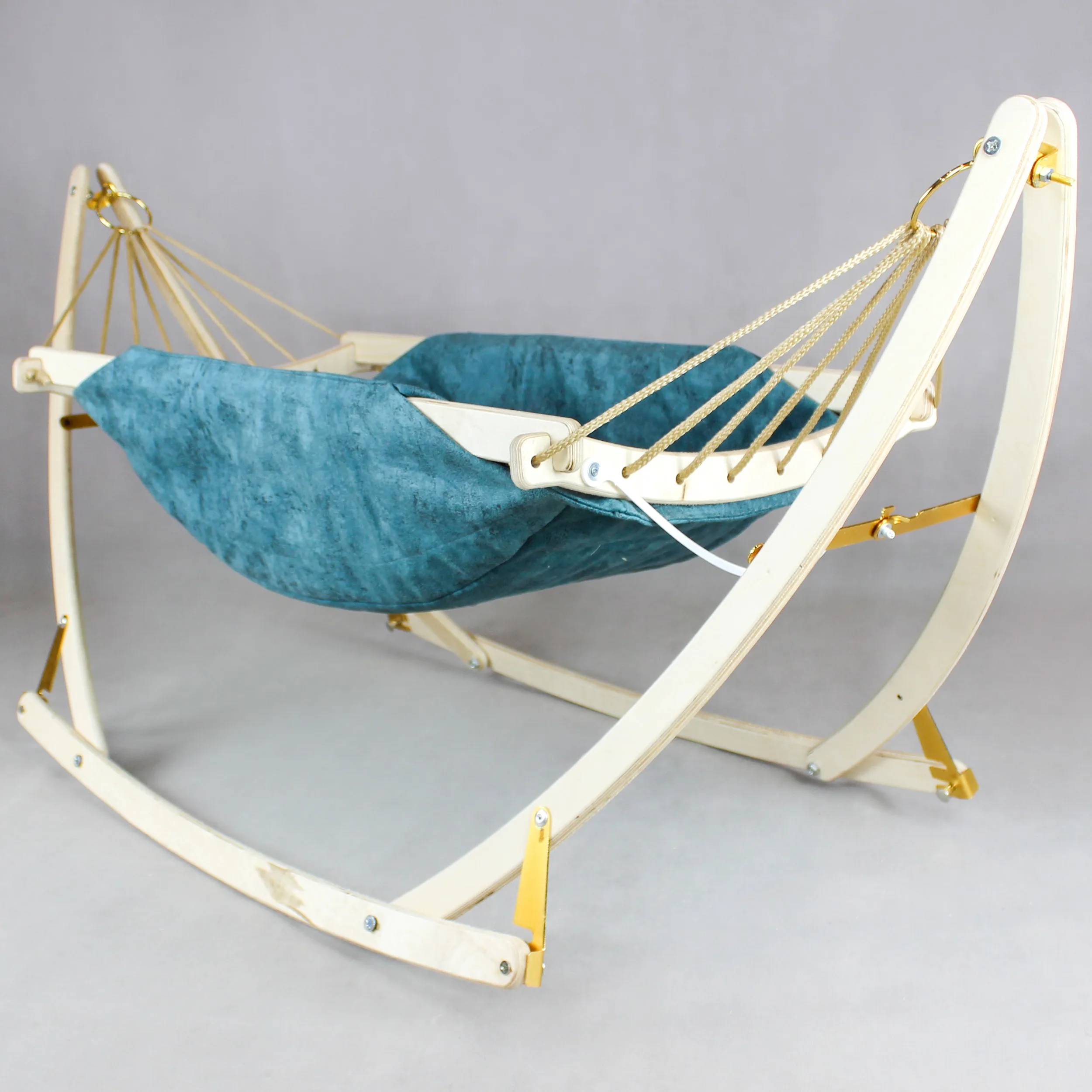 گهواره سنتی نوزاد شادی مدل تمام چوب